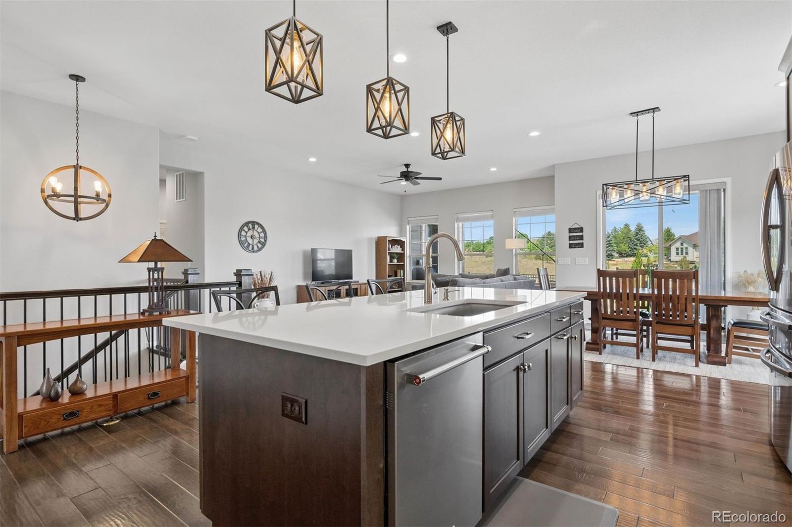 MLS Image #8 for 8322 s shawnee court,aurora, Colorado