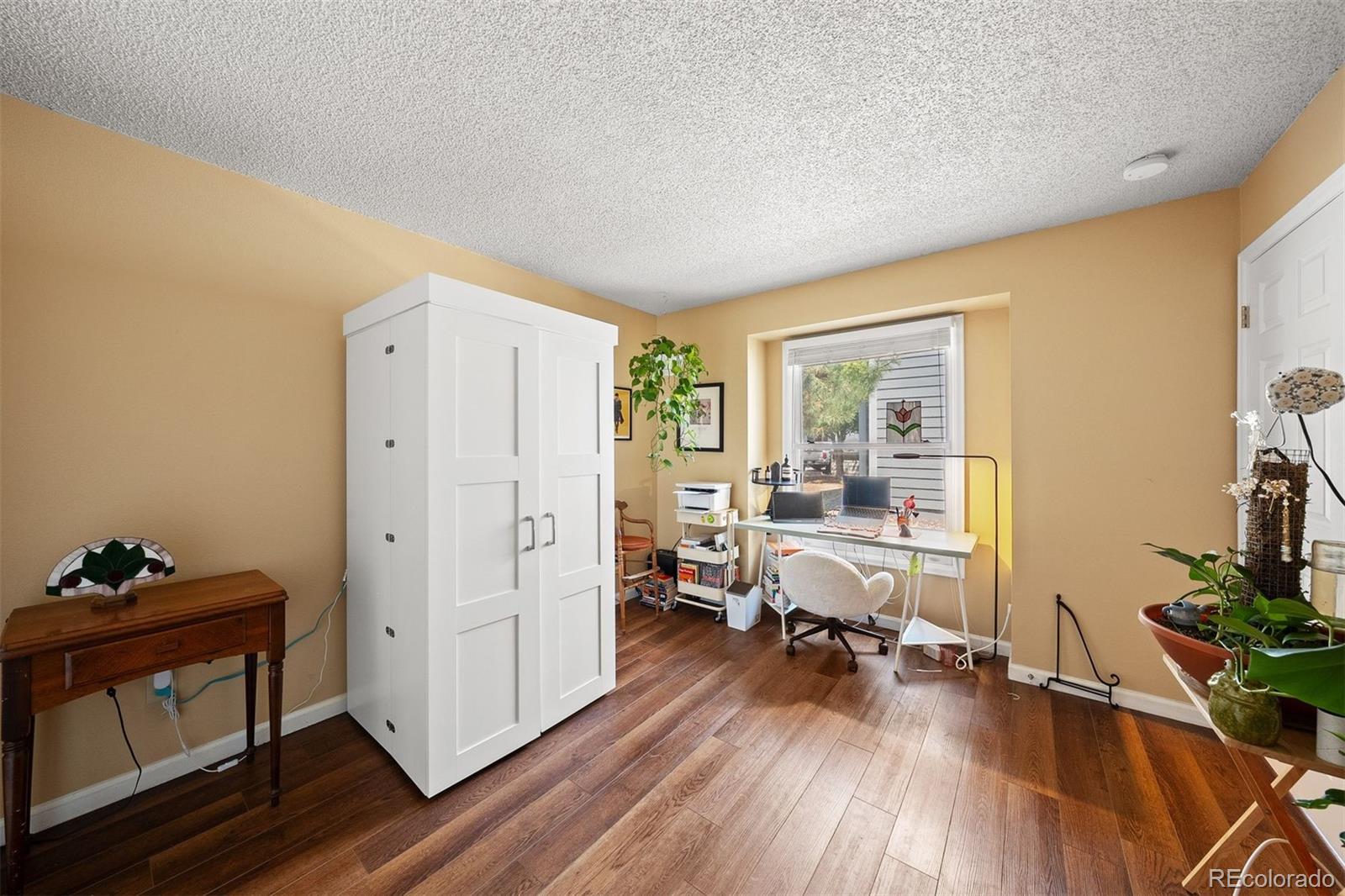MLS Image #14 for 11825 e cornell circle,aurora, Colorado
