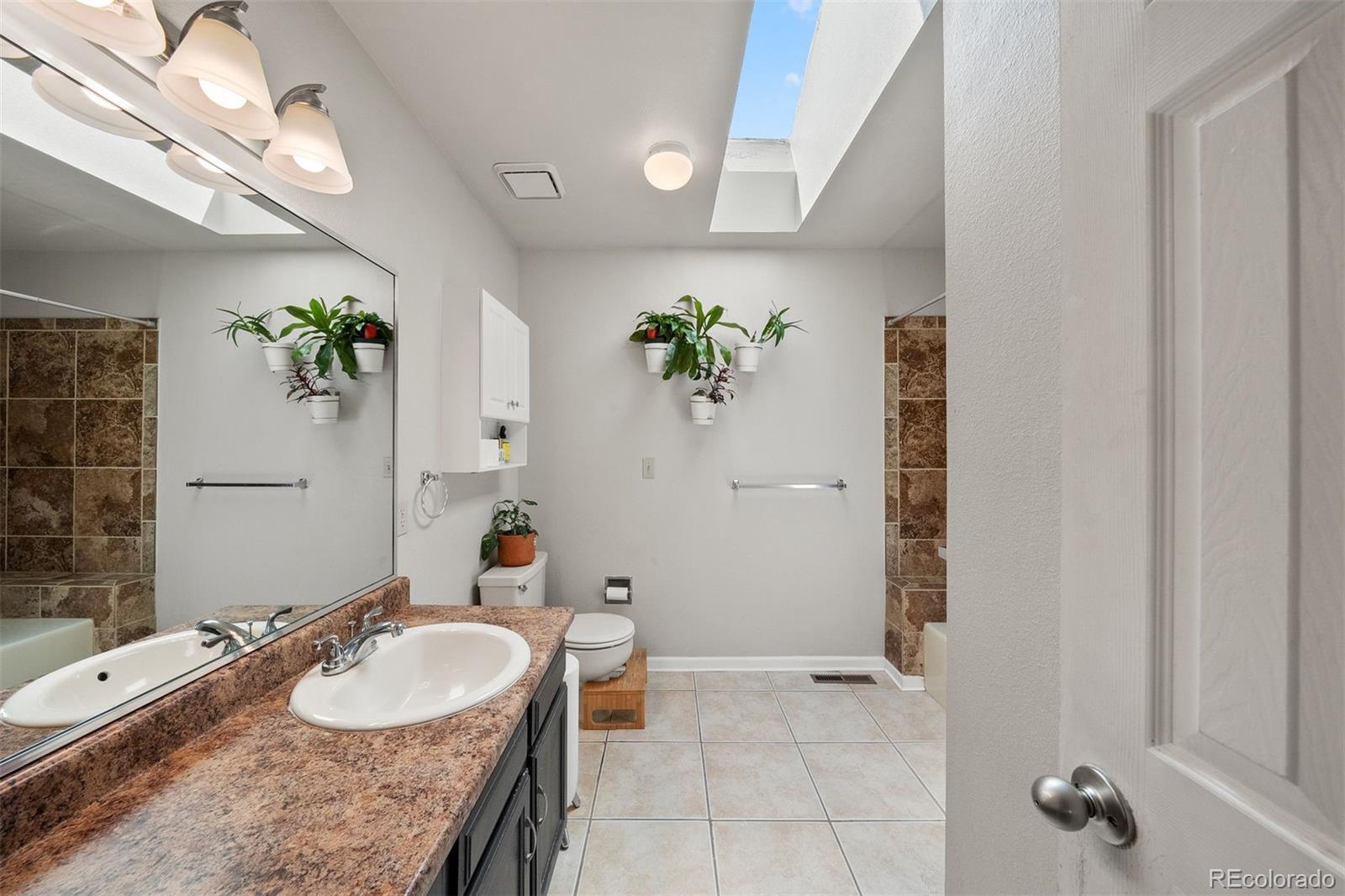 MLS Image #21 for 11825 e cornell circle,aurora, Colorado