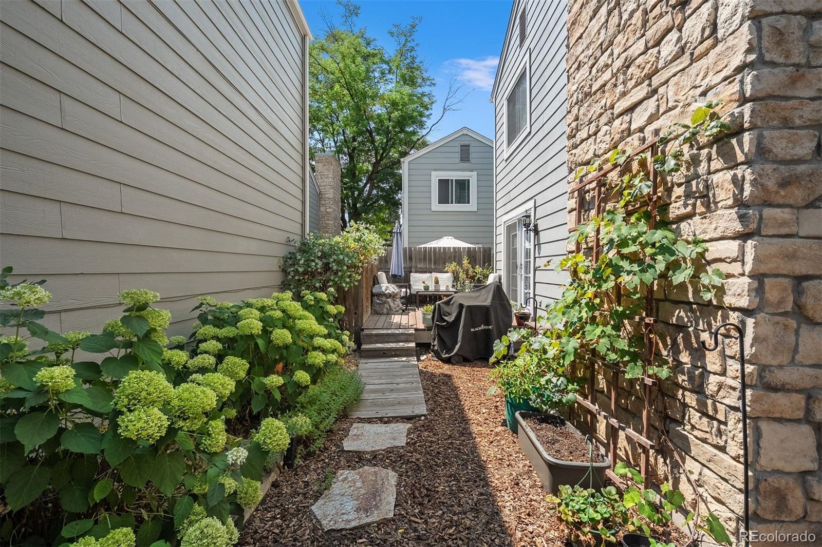 MLS Image #28 for 11825 e cornell circle,aurora, Colorado
