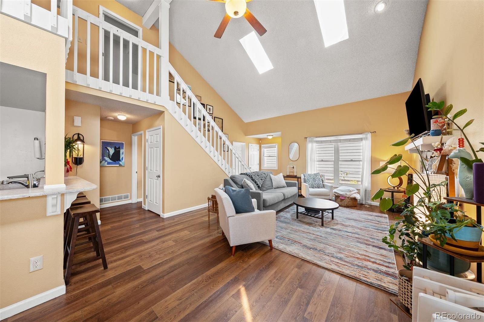 MLS Image #5 for 11825 e cornell circle,aurora, Colorado