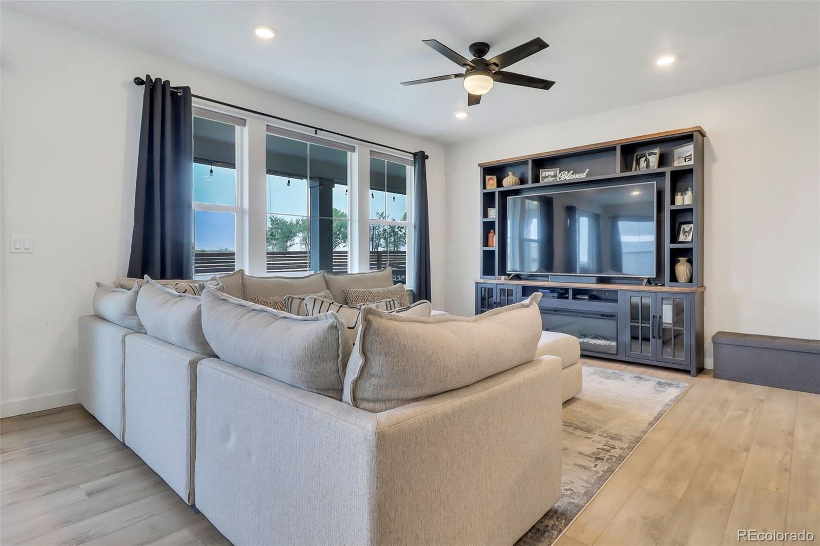 MLS Image #4 for 12965  grasslands street,, Colorado