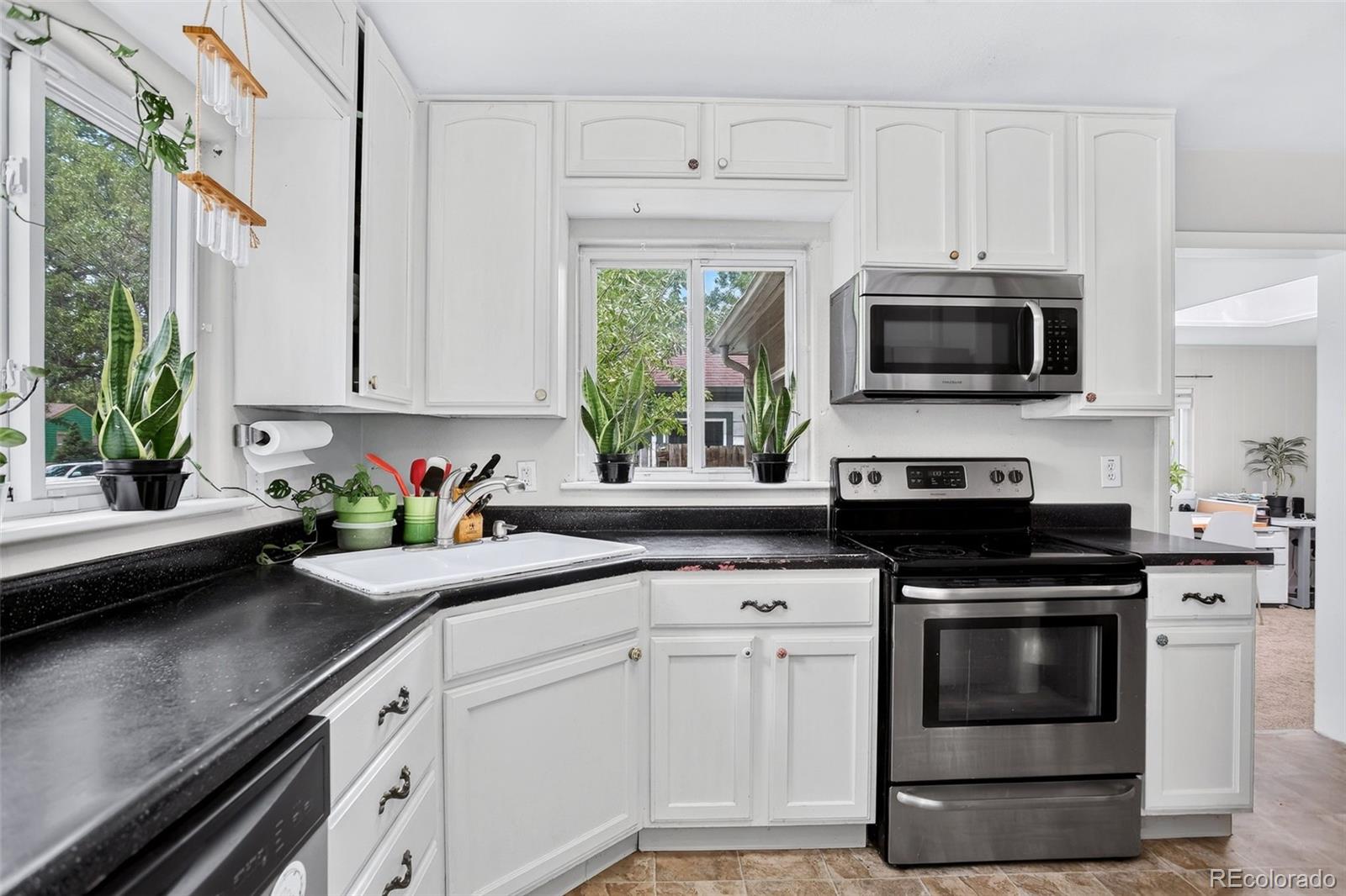 MLS Image #5 for 1664  ironton street,aurora, Colorado