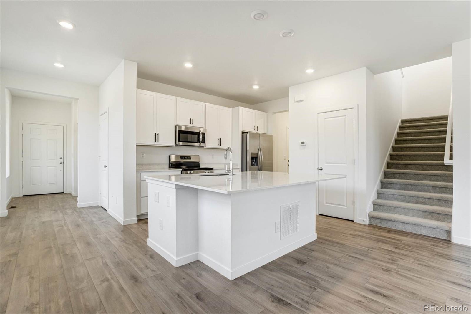 MLS Image #10 for 9048  bondcliff lane,parker, Colorado