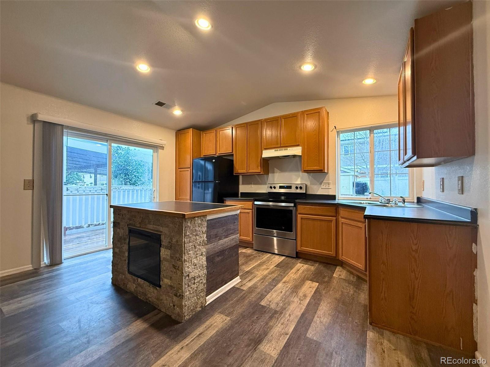 MLS Image #11 for 5567  kirk street,denver, Colorado