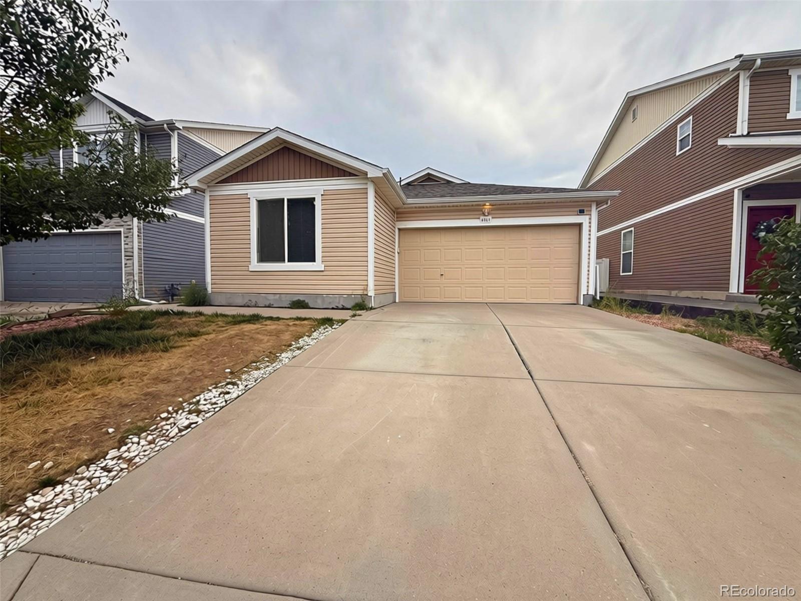 MLS Image #2 for 5567  kirk street,denver, Colorado