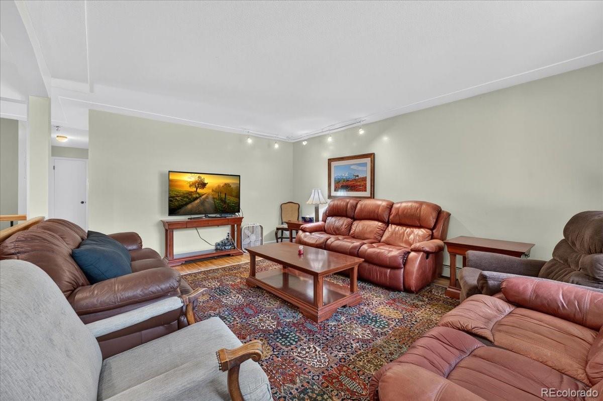 MLS Image #2 for 2006  arapahoe street,golden, Colorado