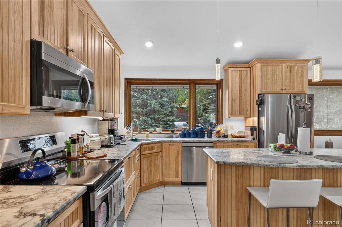 MLS Image #24 for 2006  arapahoe street,golden, Colorado
