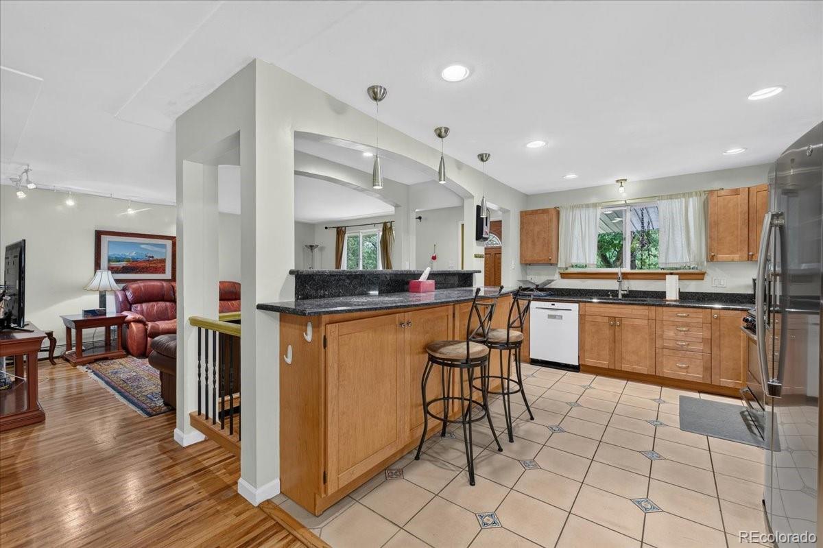 MLS Image #5 for 2006  arapahoe street,golden, Colorado