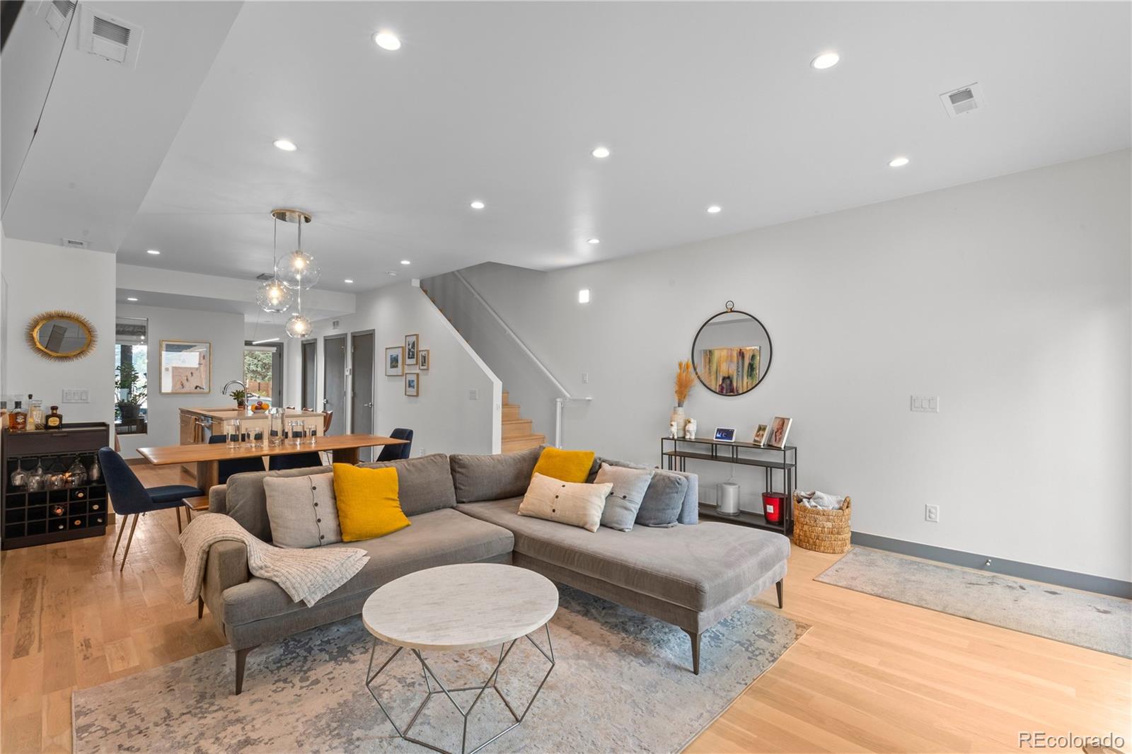 MLS Image #16 for 1654  utica street,denver, Colorado