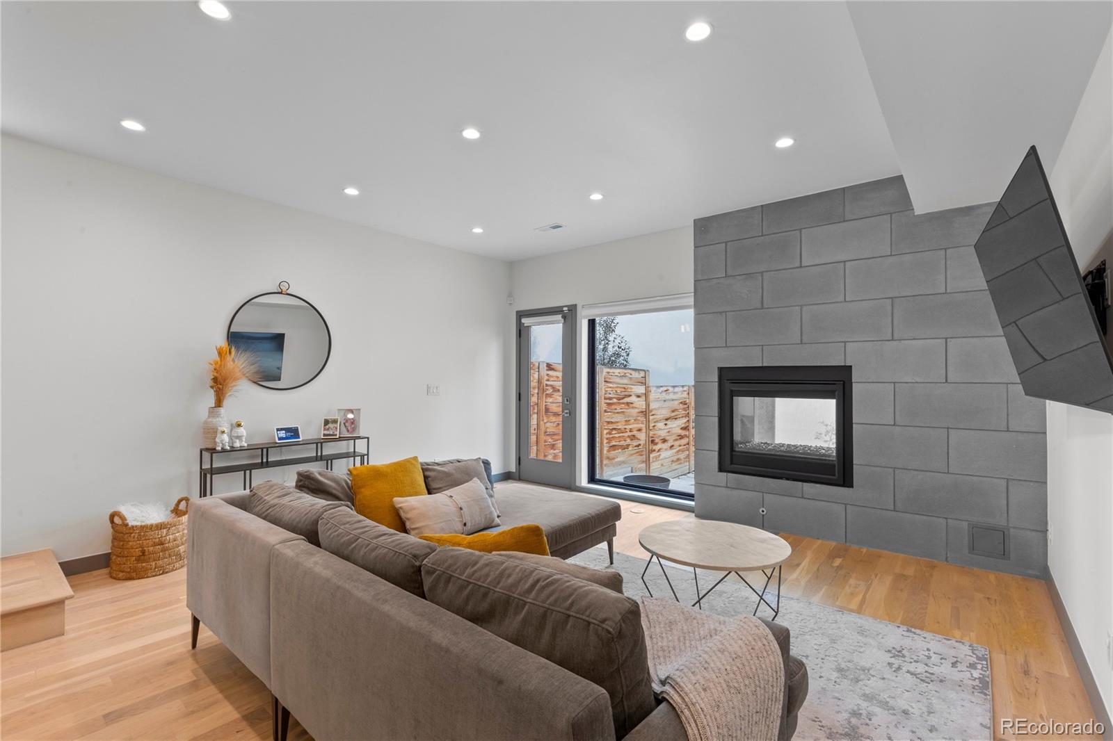 MLS Image #17 for 1654  utica street,denver, Colorado