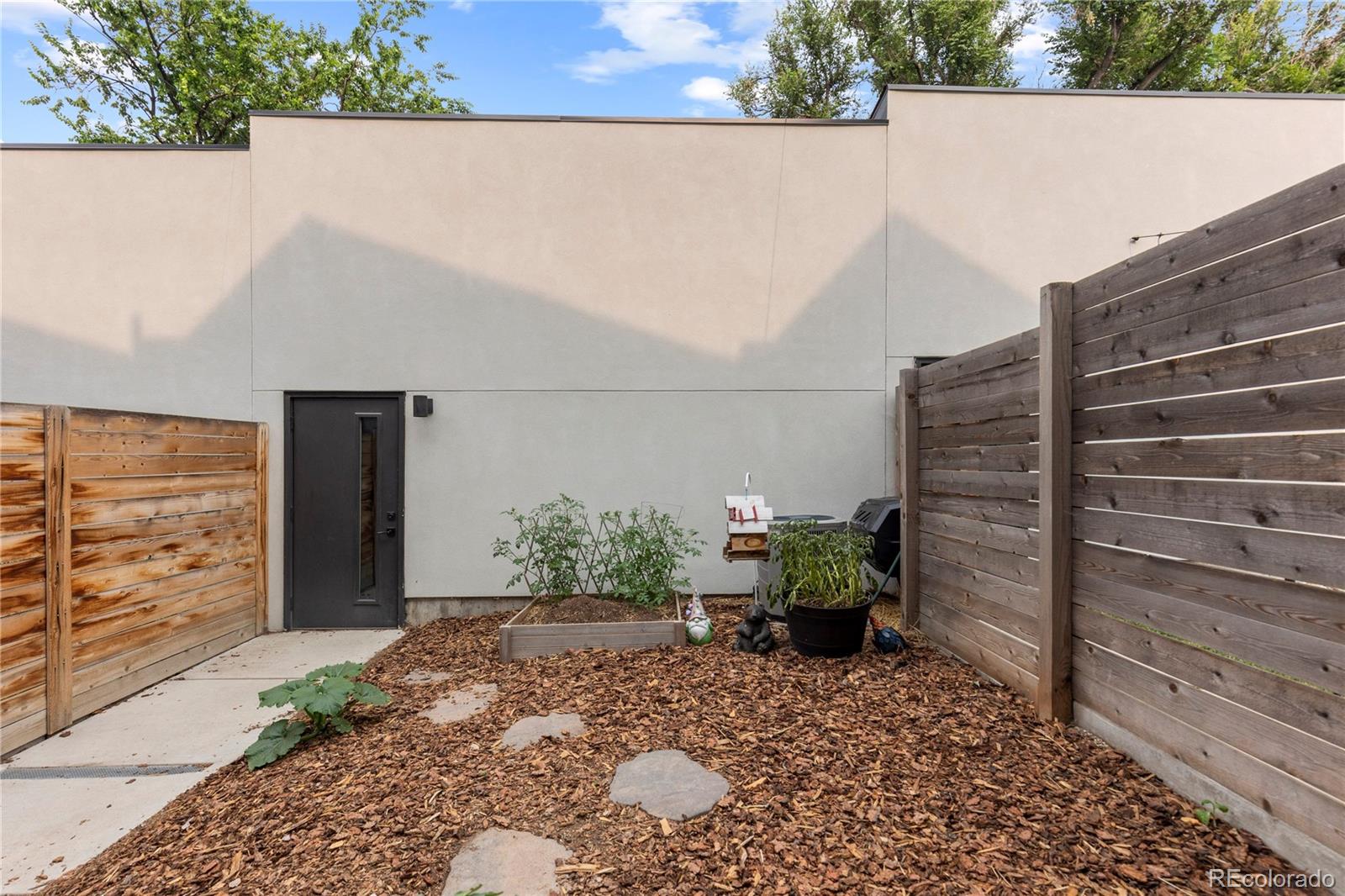 MLS Image #19 for 1654  utica street,denver, Colorado
