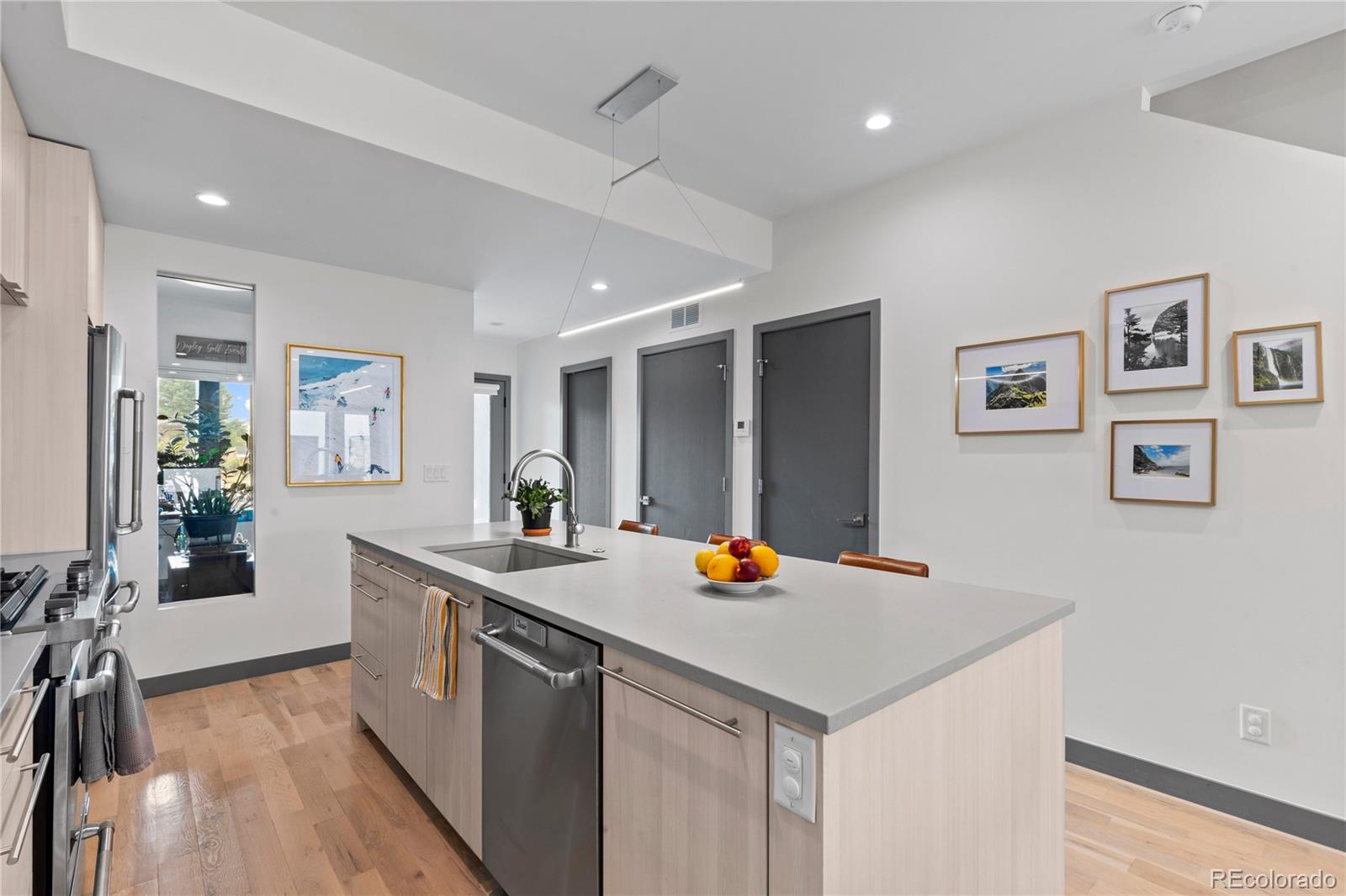 MLS Image #7 for 1654  utica street,denver, Colorado