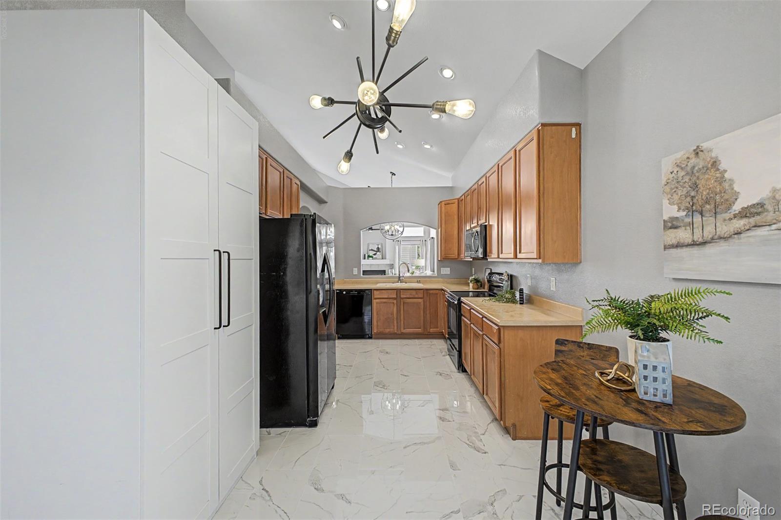 MLS Image #13 for 15656 e 107th way,commerce city, Colorado