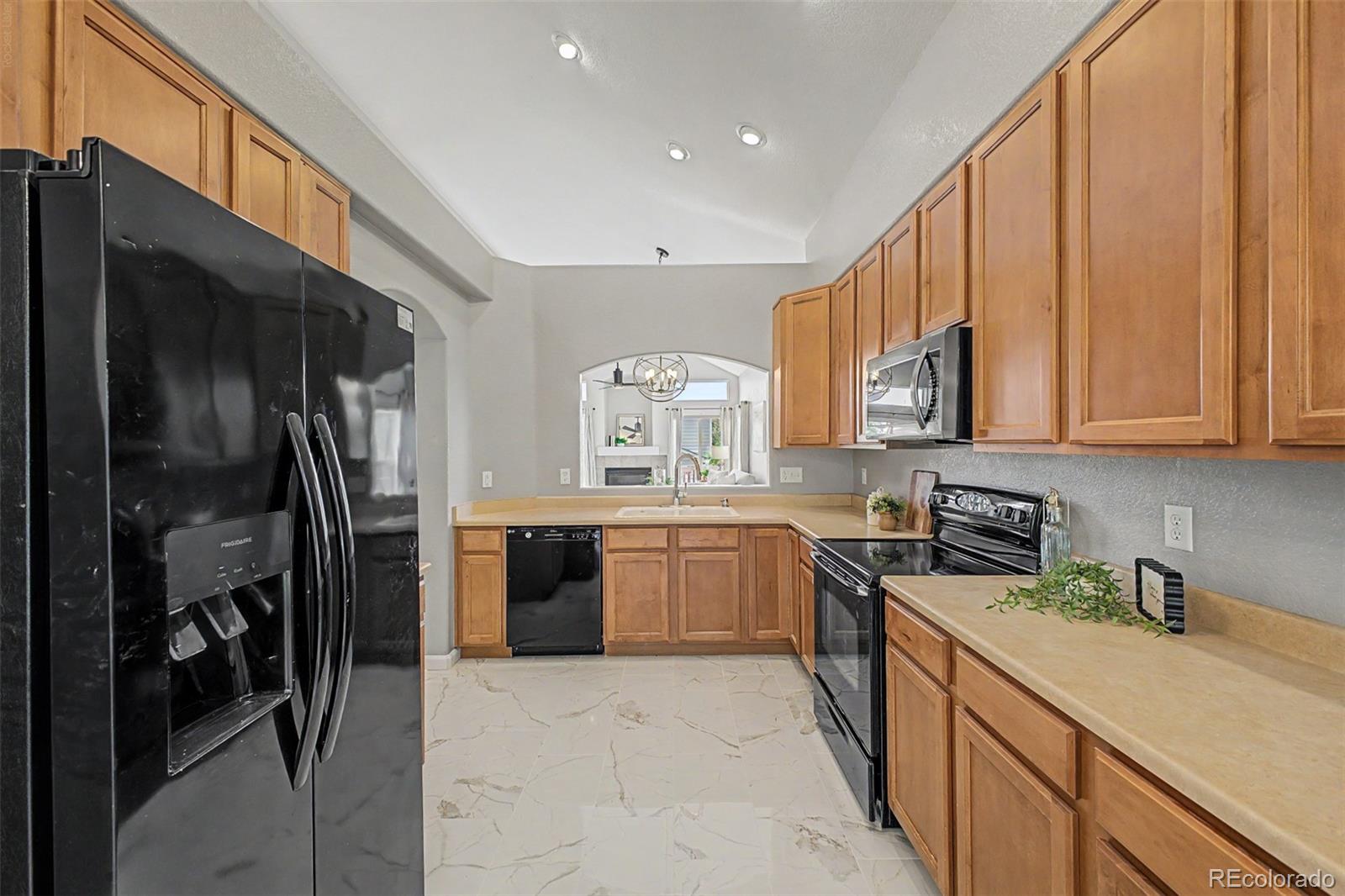 MLS Image #14 for 15656 e 107th way,commerce city, Colorado