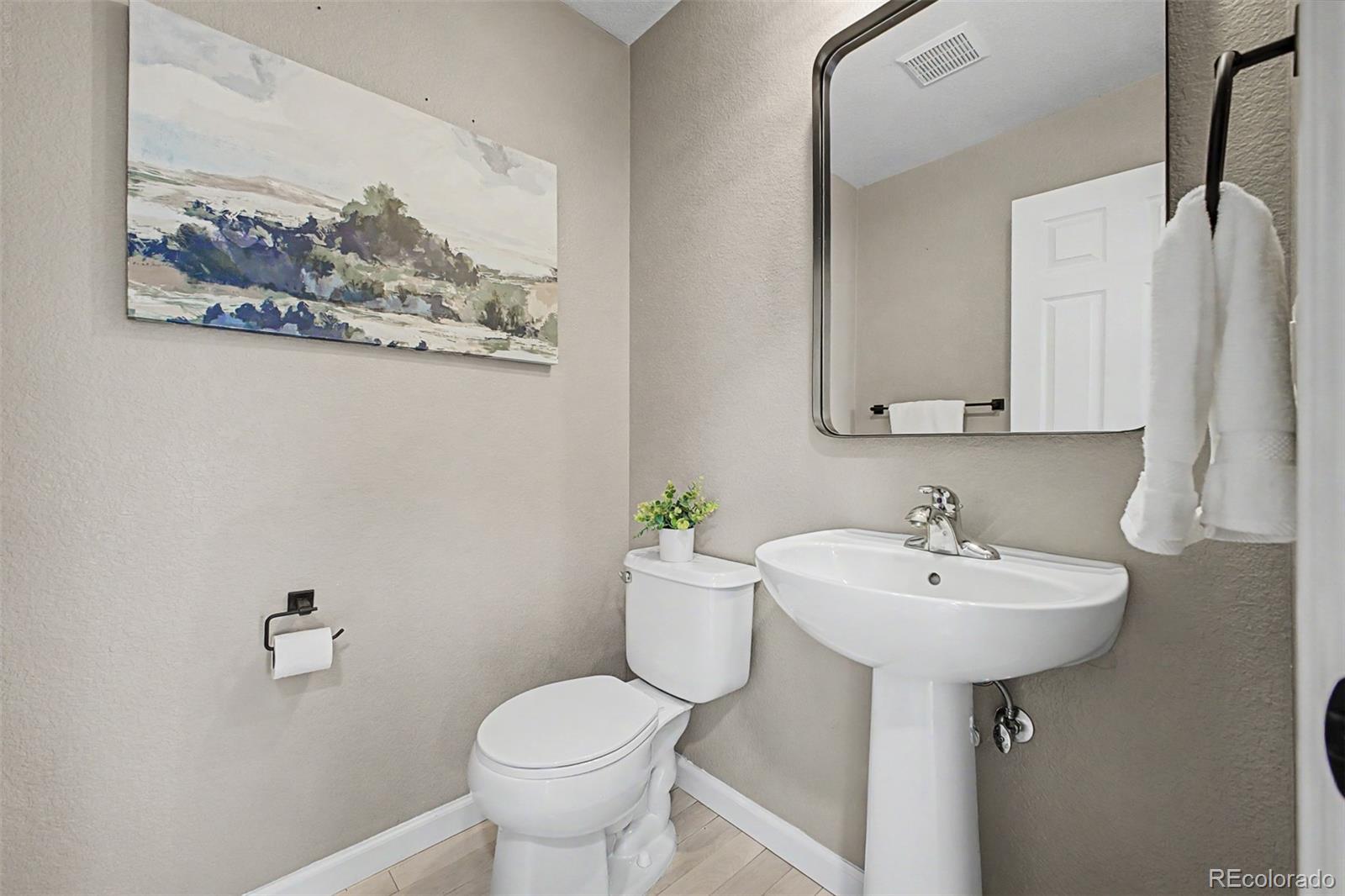 MLS Image #17 for 15656 e 107th way,commerce city, Colorado