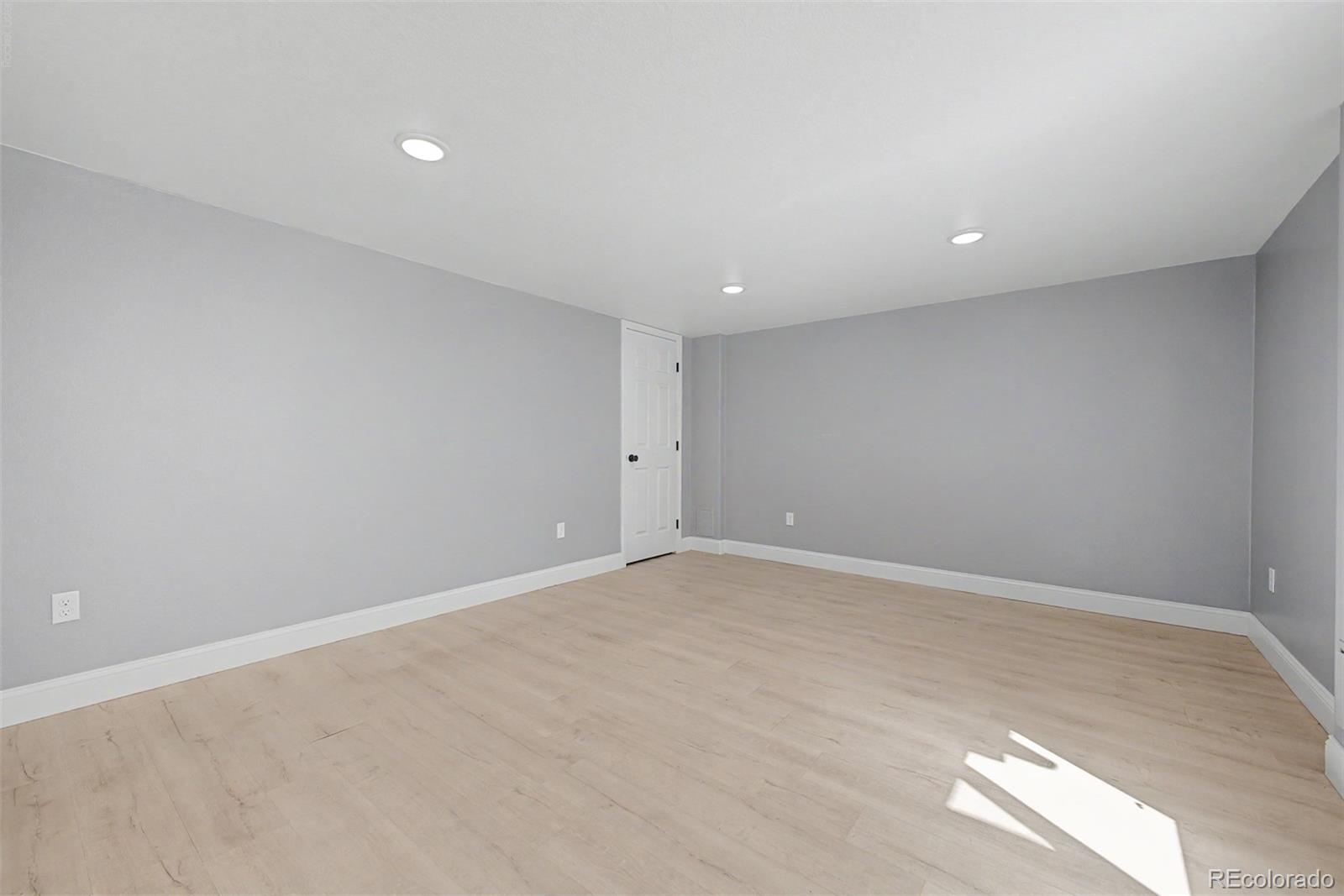 MLS Image #41 for 15656 e 107th way,commerce city, Colorado