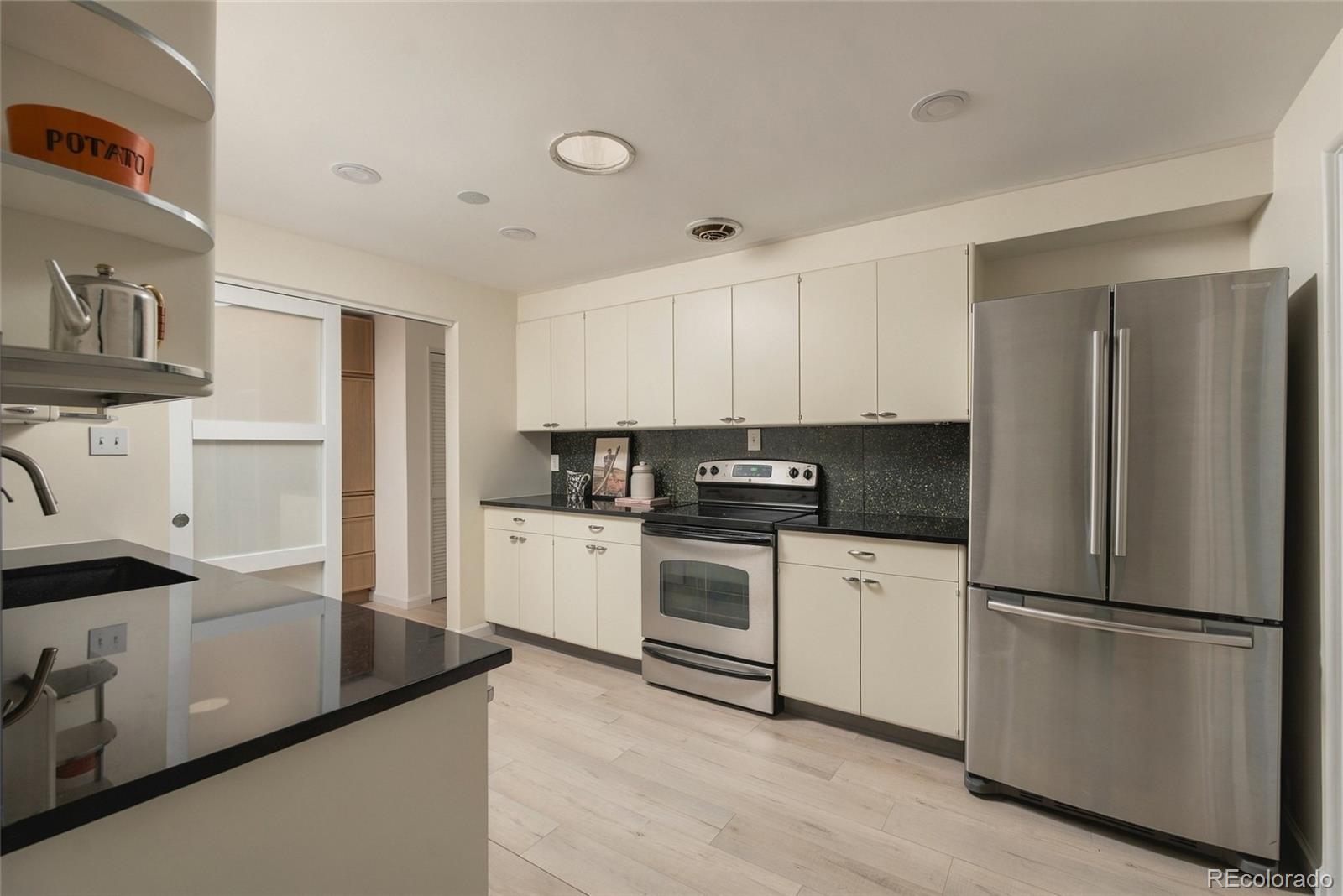 MLS Image #21 for 4050  field drive,wheat ridge, Colorado