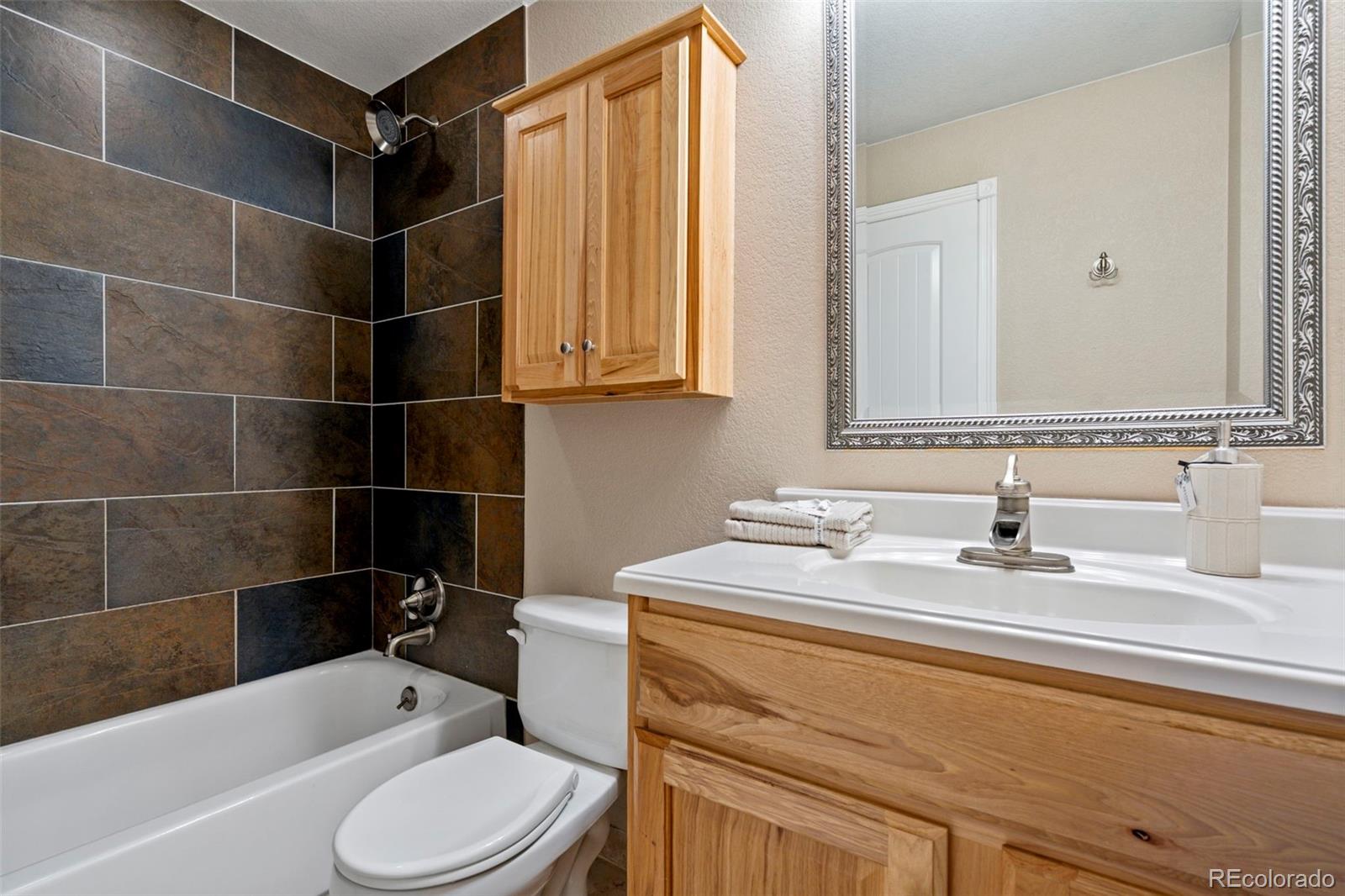 MLS Image #20 for 8330  chase drive,arvada, Colorado