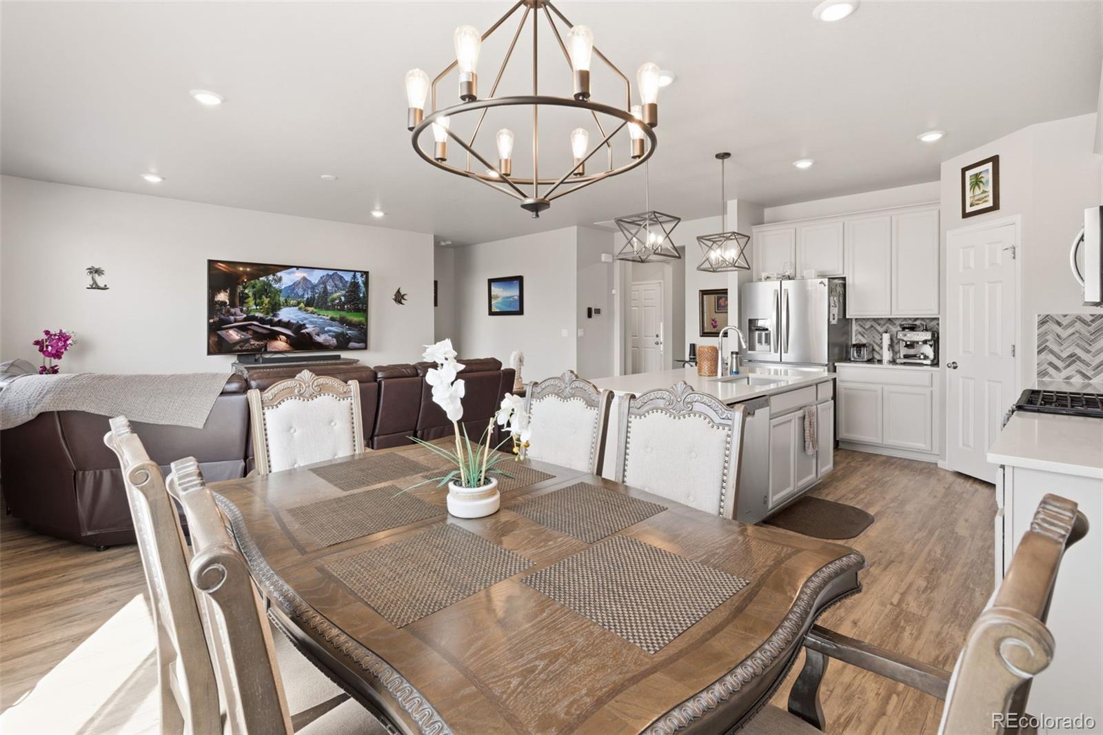 MLS Image #17 for 1045  penstemon drive,henderson, Colorado