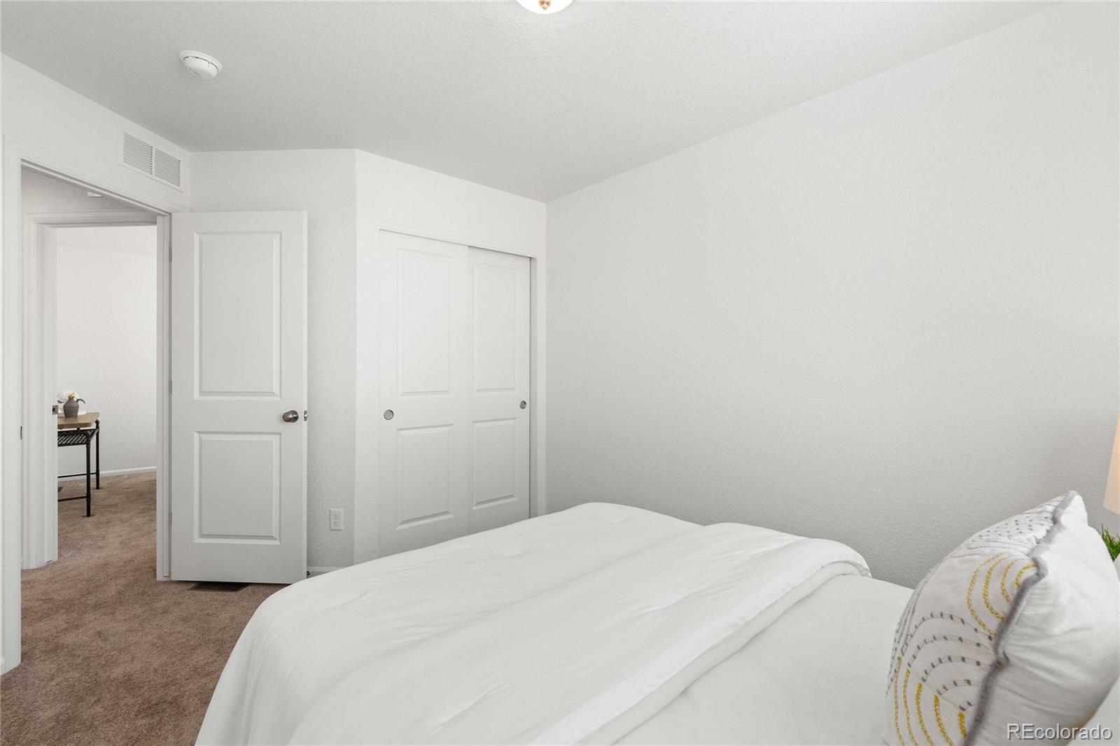 MLS Image #26 for 22391 e 46th avenue,aurora, Colorado