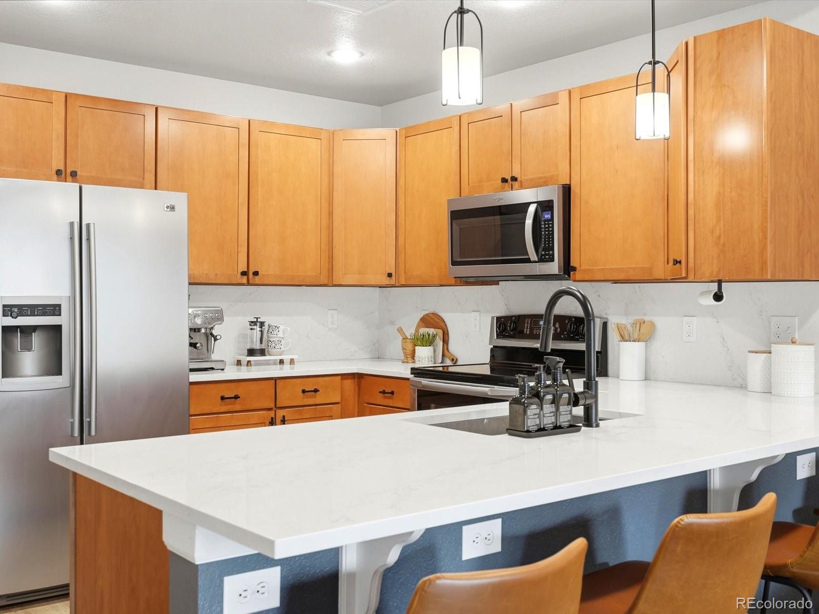 MLS Image #11 for 2200 s university boulevard,denver, Colorado