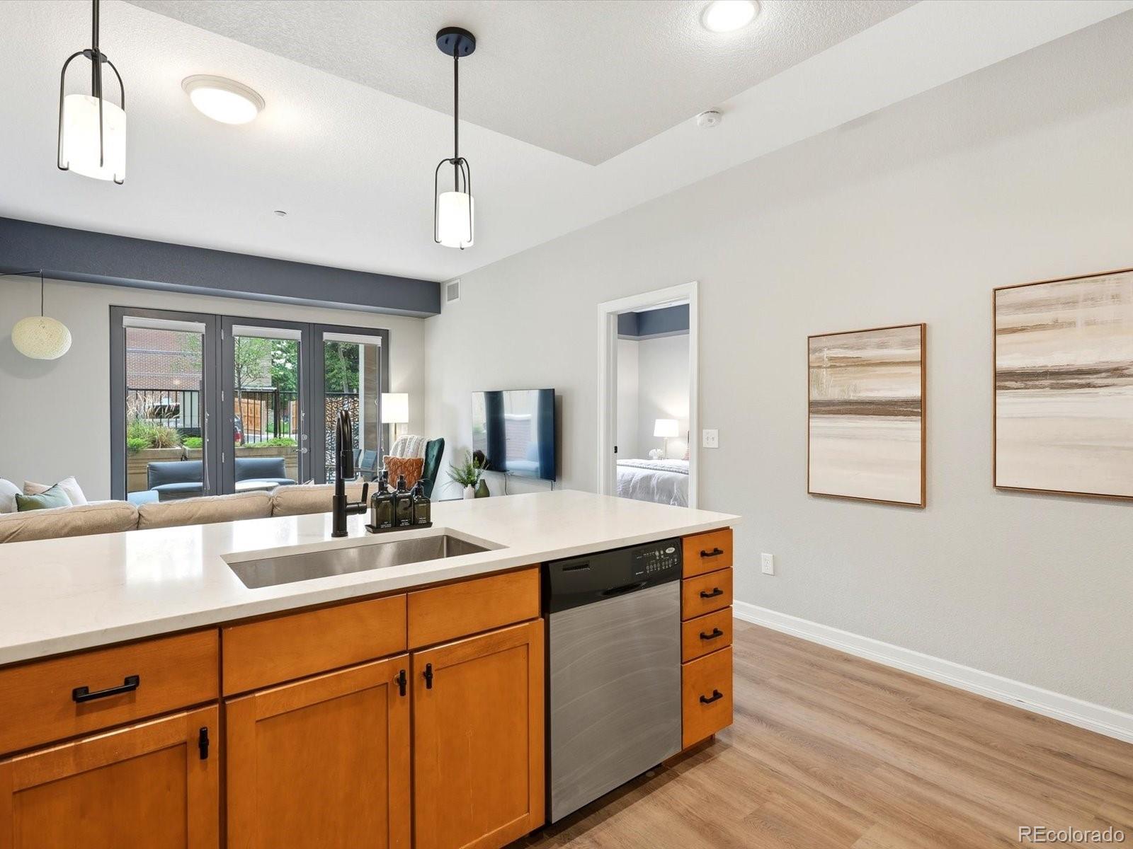 MLS Image #15 for 2200 s university boulevard,denver, Colorado