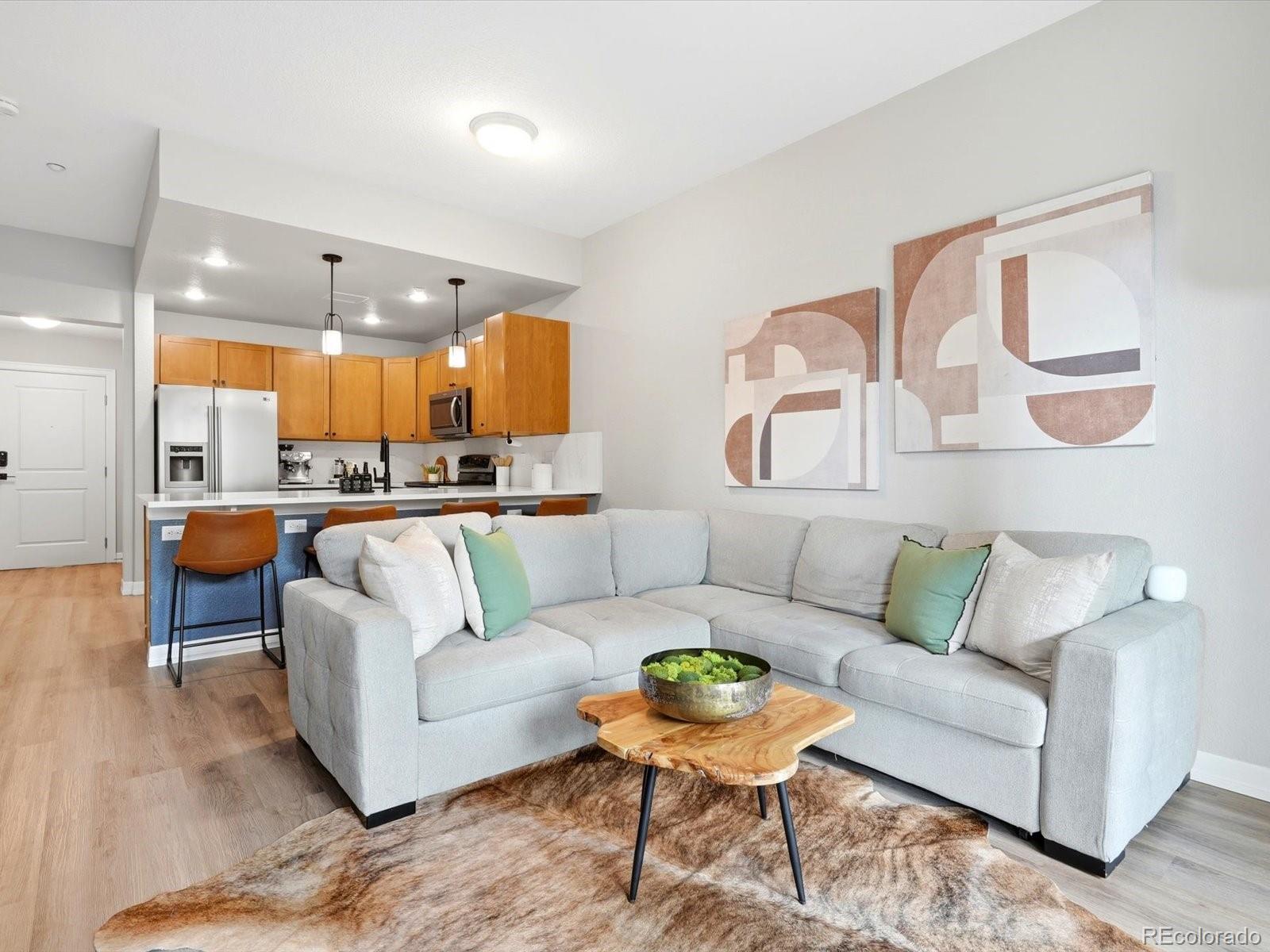 MLS Image #18 for 2200 s university boulevard,denver, Colorado