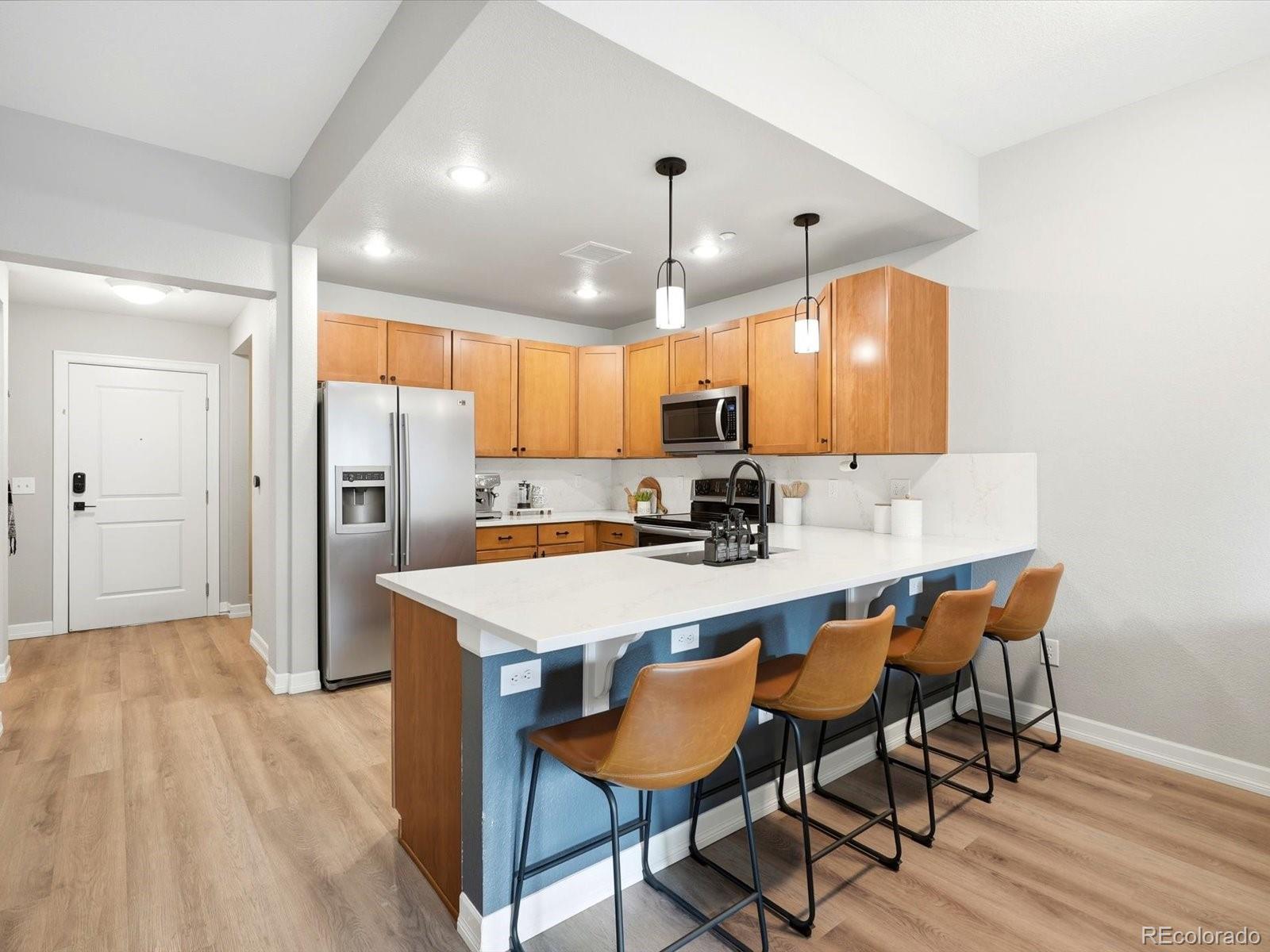 MLS Image #8 for 2200 s university boulevard,denver, Colorado