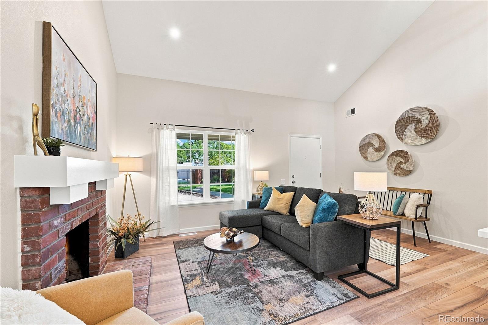 MLS Image #3 for 7011 s knolls way,centennial, Colorado