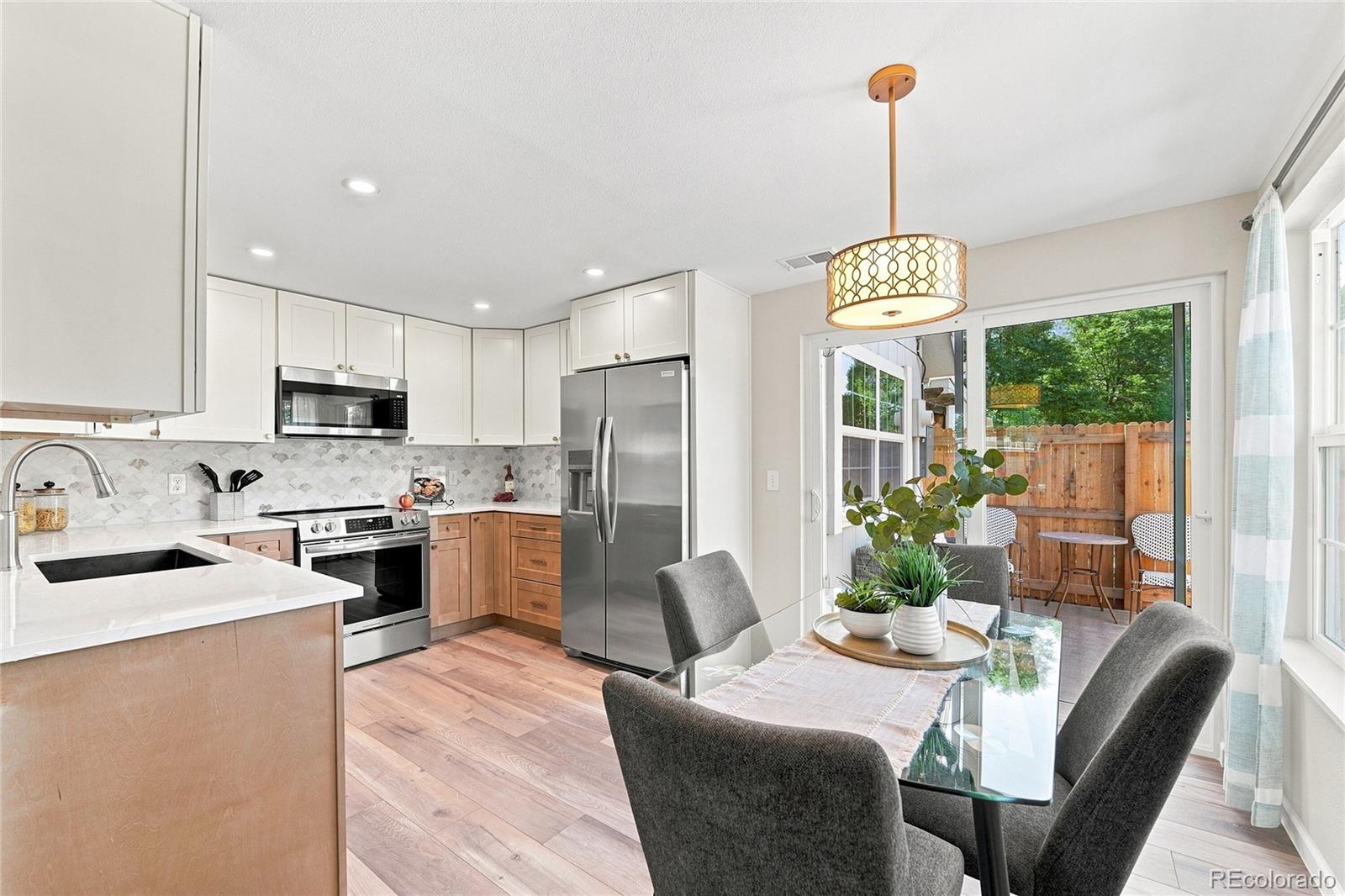MLS Image #7 for 7011 s knolls way,centennial, Colorado