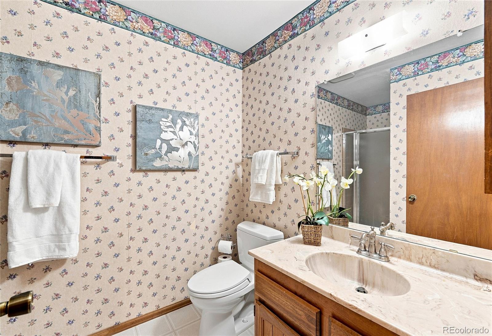 MLS Image #15 for 6425 s galena court,englewood, Colorado