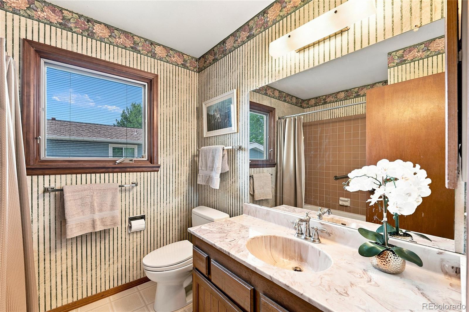 MLS Image #22 for 6425 s galena court,englewood, Colorado