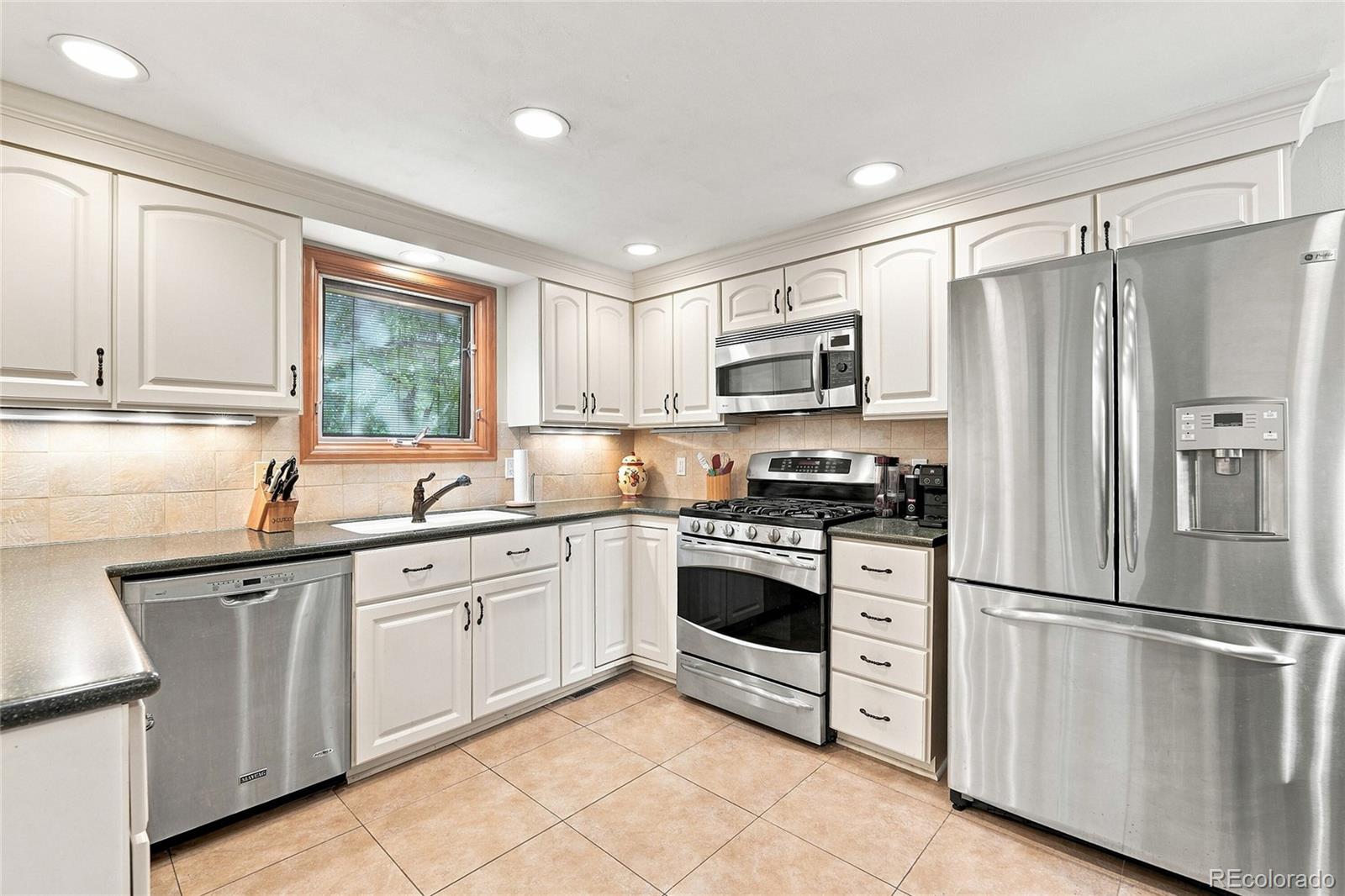 MLS Image #8 for 6425 s galena court,englewood, Colorado