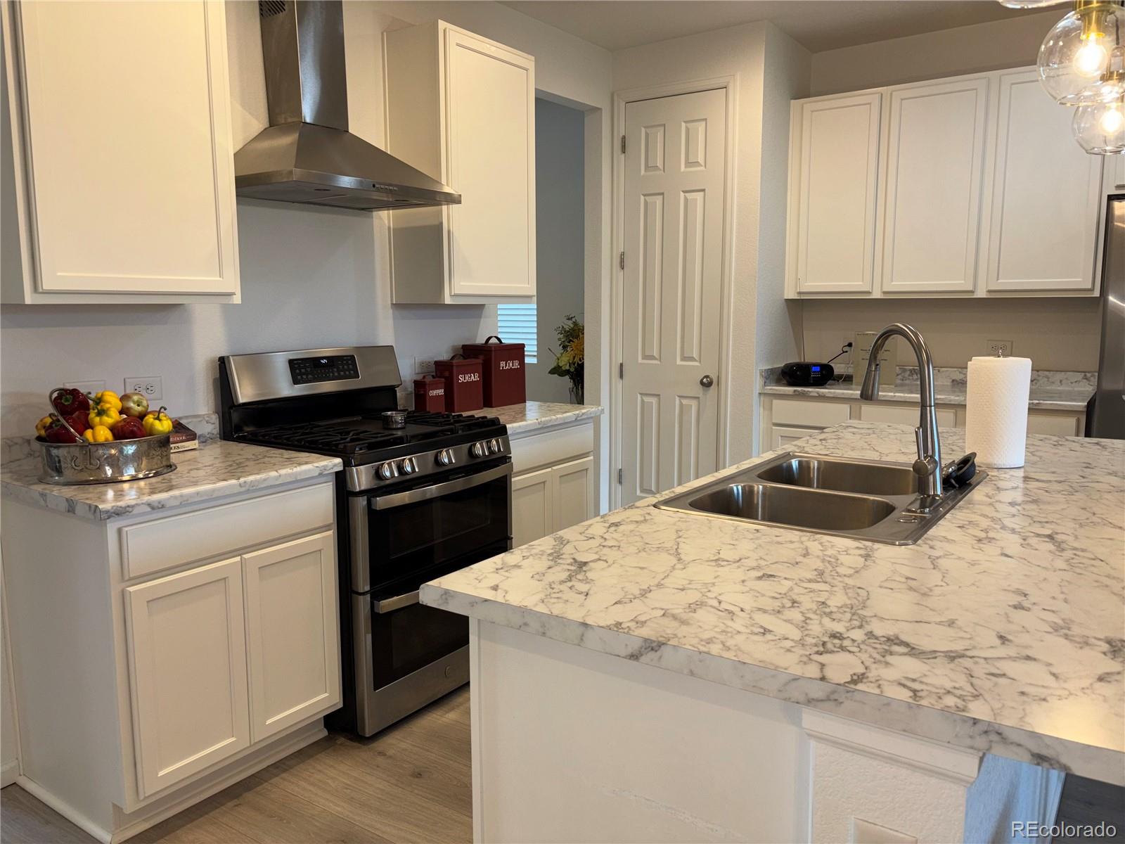 MLS Image #12 for 6156  easton circle,frederick, Colorado