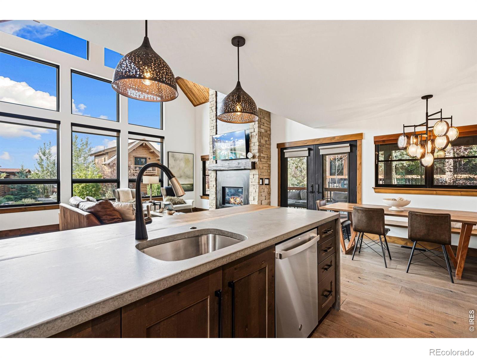 MLS Image #11 for 1721  theater way,estes park, Colorado