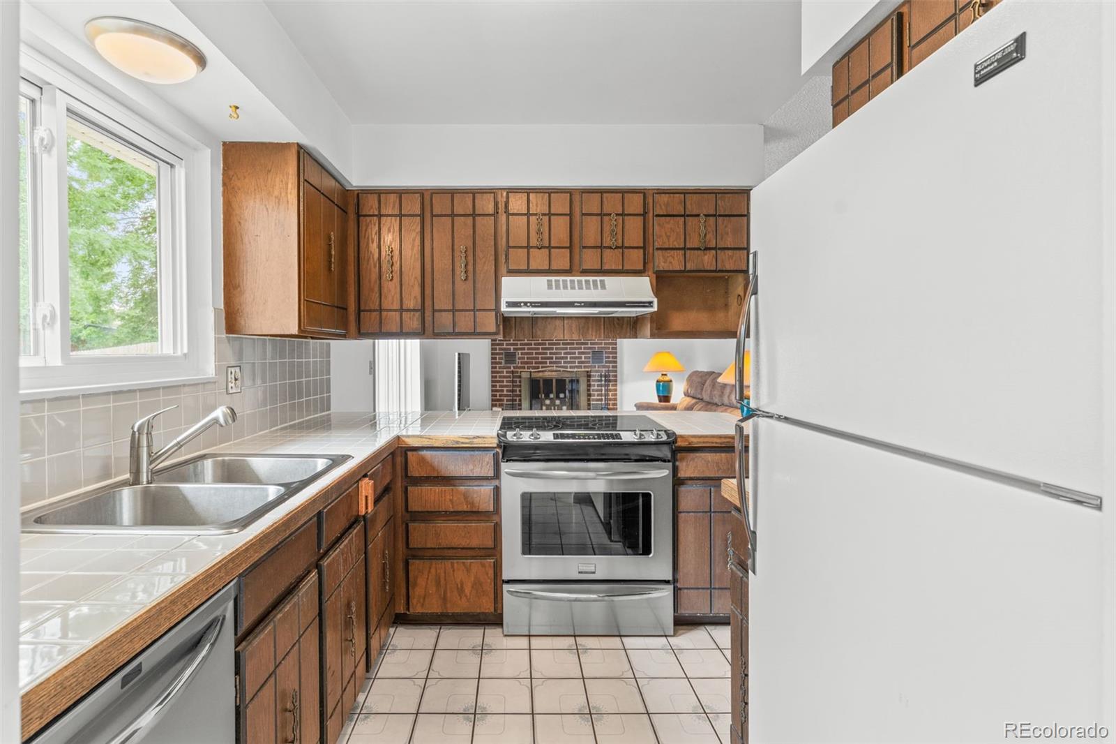 MLS Image #17 for 9424 w 75th way,arvada, Colorado