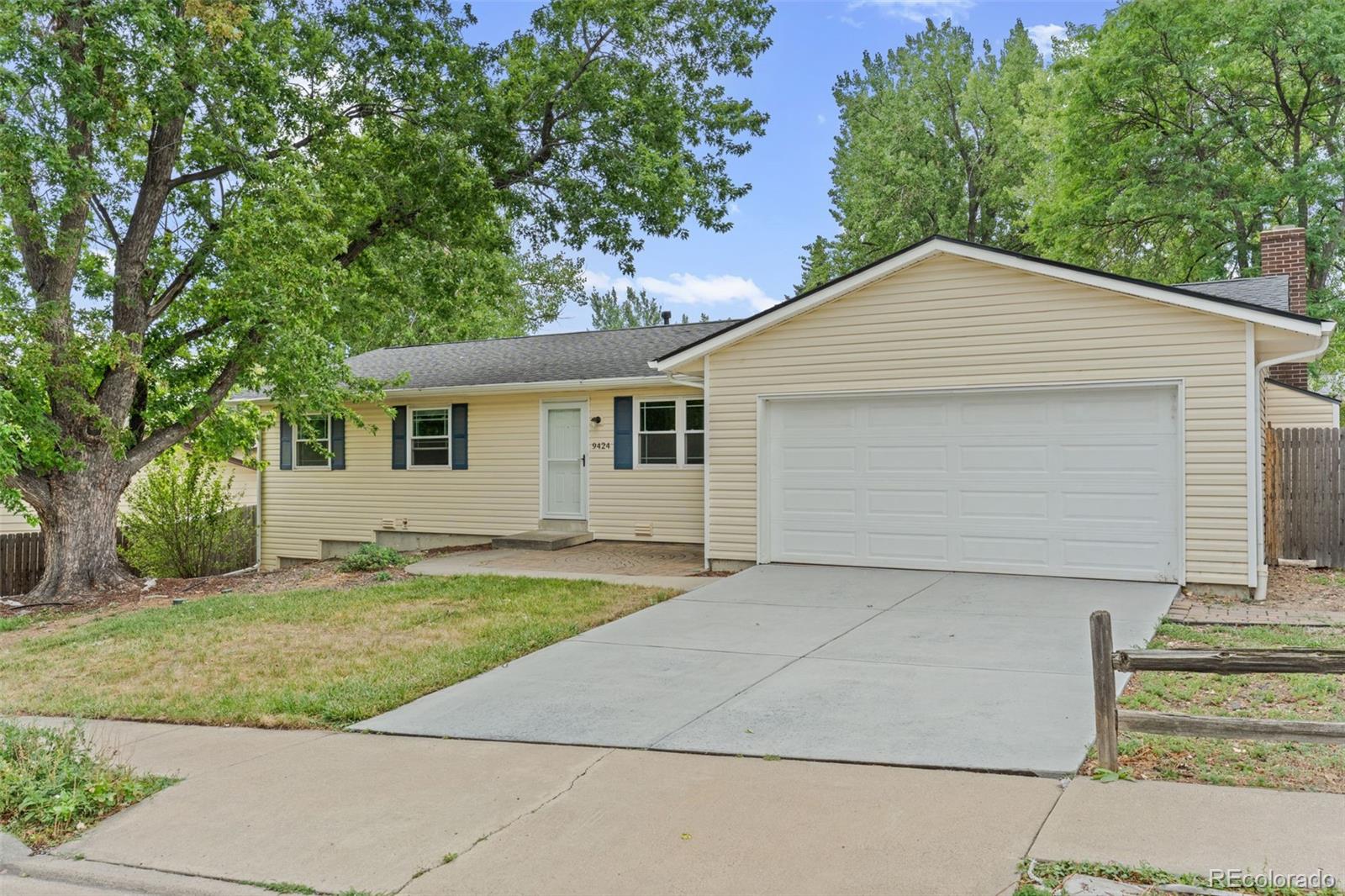 MLS Image #3 for 9424 w 75th way,arvada, Colorado