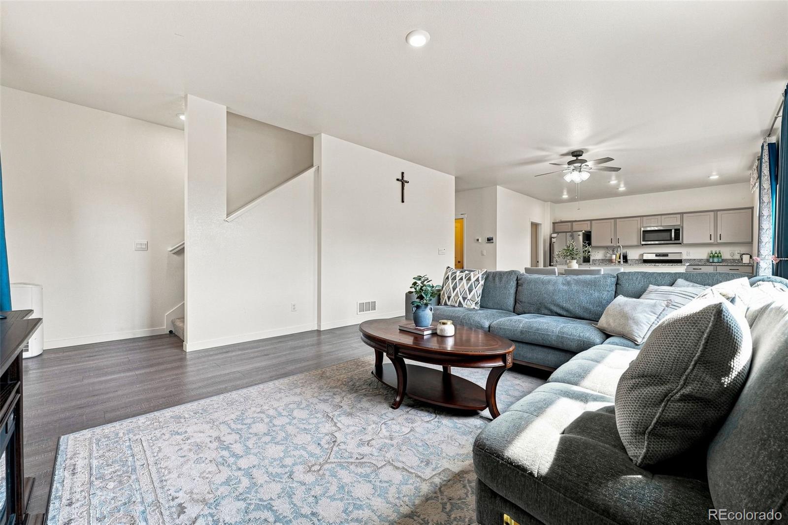 MLS Image #13 for 430  thrush place,johnstown, Colorado