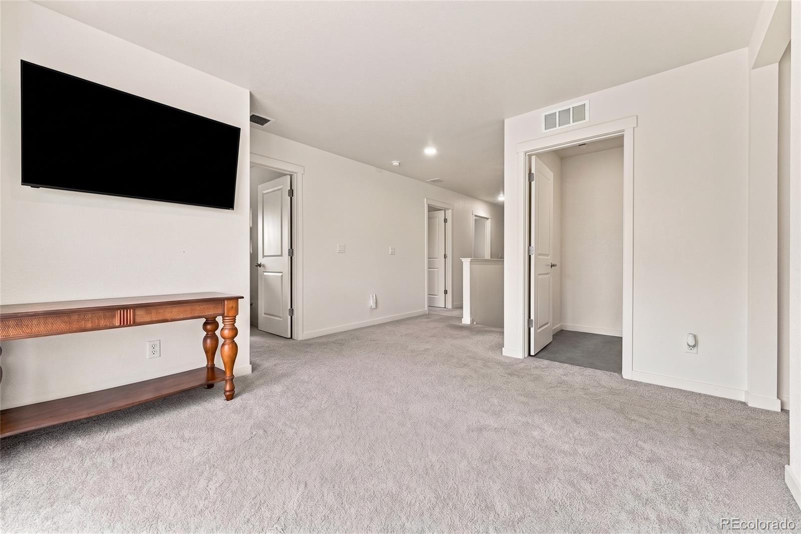 MLS Image #22 for 430  thrush place,johnstown, Colorado