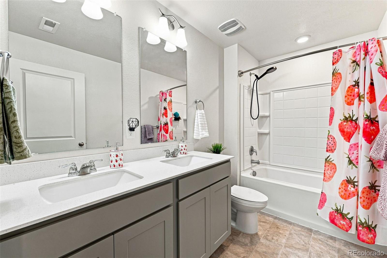 MLS Image #27 for 430  thrush place,johnstown, Colorado