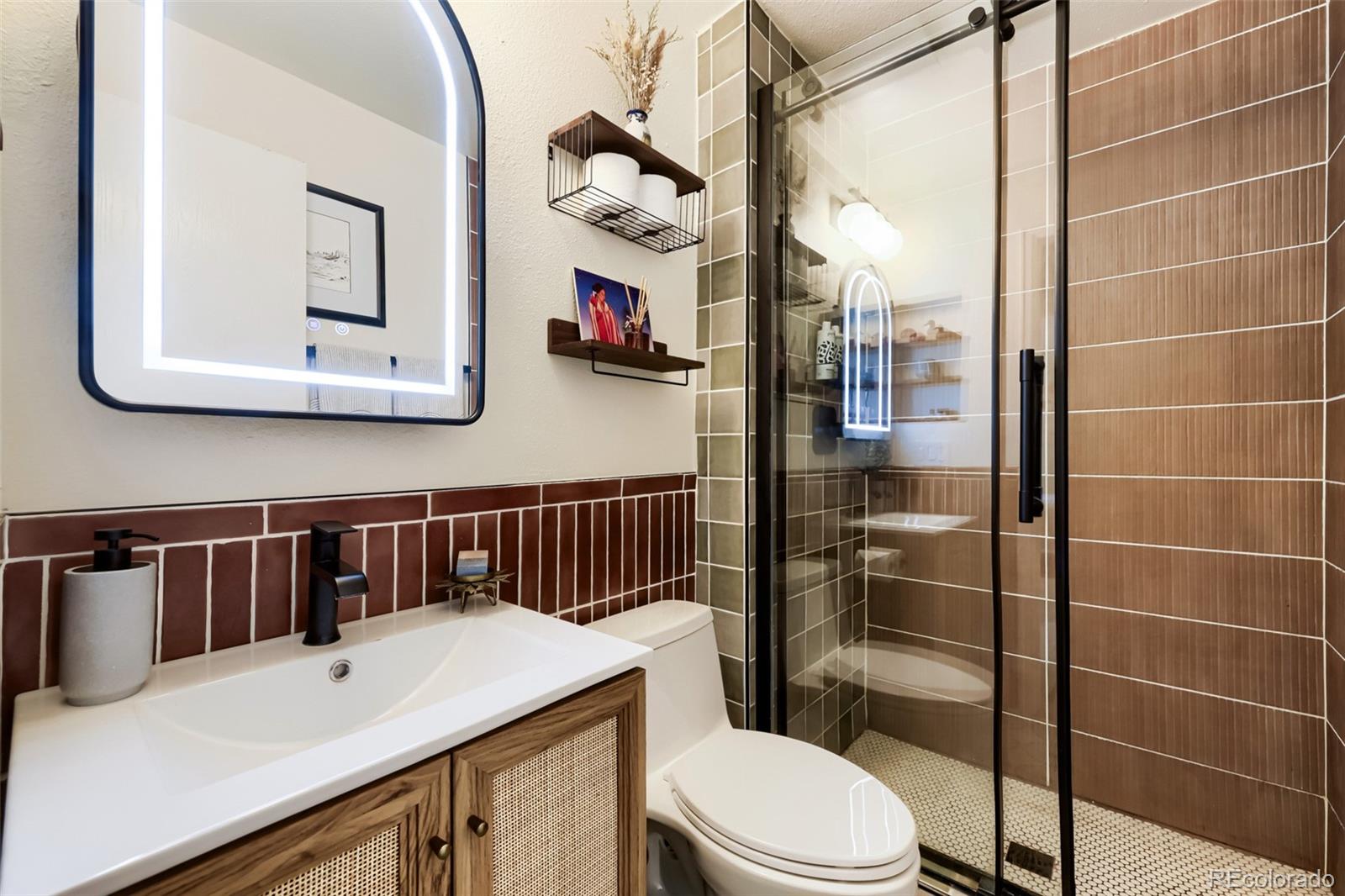 MLS Image #18 for 5688 s youngfield way,littleton, Colorado