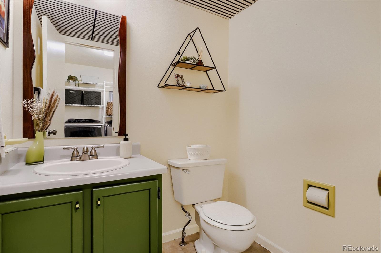 MLS Image #32 for 5688 s youngfield way,littleton, Colorado