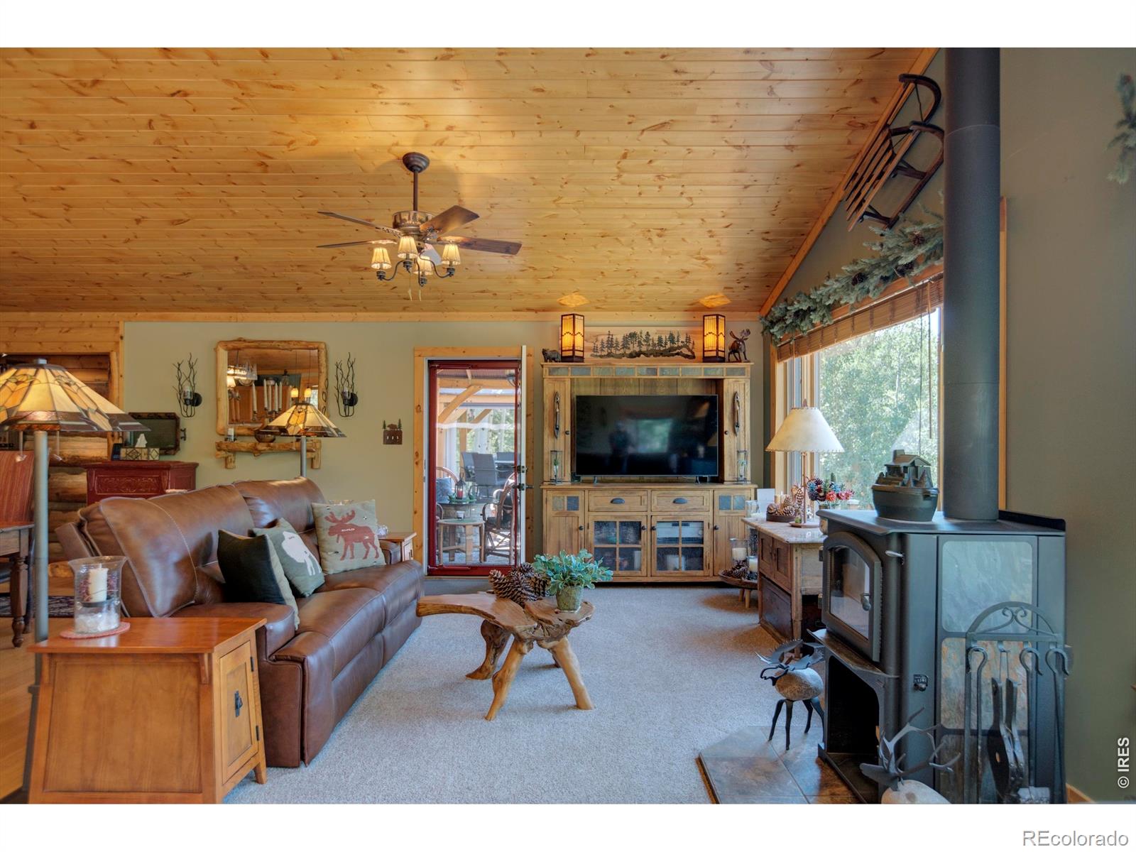 MLS Image #10 for 6727  storm mountain drive,drake, Colorado