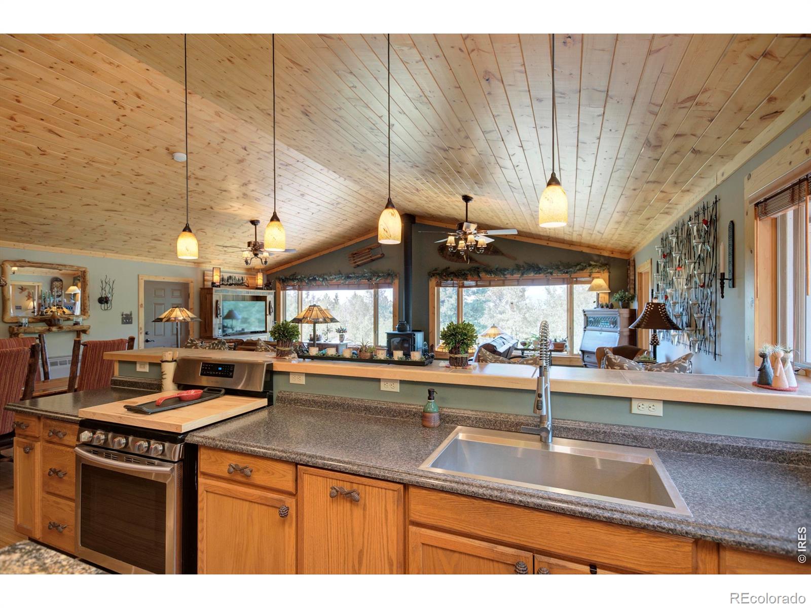 MLS Image #15 for 6727  storm mountain drive,drake, Colorado