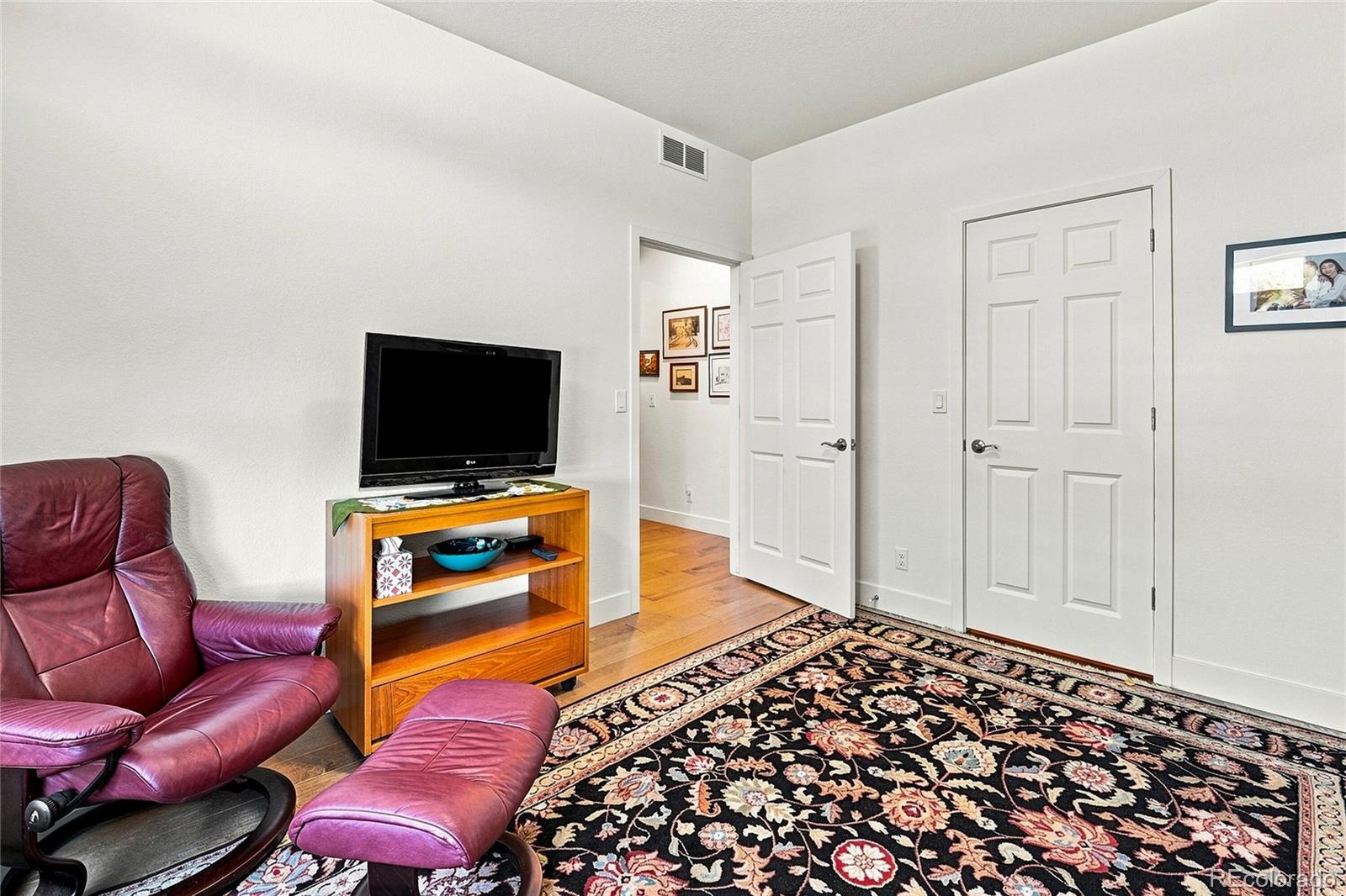 MLS Image #23 for 20412 e 52nd avenue,denver, Colorado
