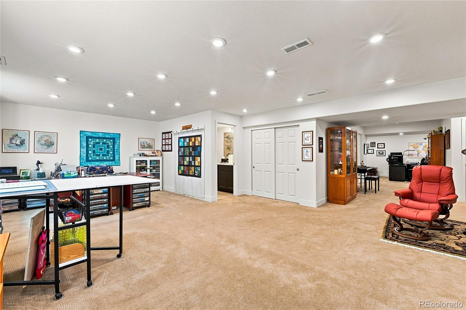 MLS Image #32 for 20412 e 52nd avenue,denver, Colorado
