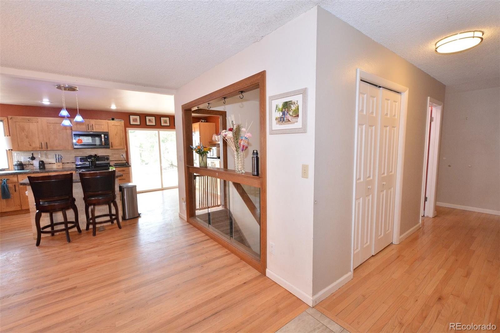 MLS Image #10 for 647  red cliff road,colorado springs, Colorado