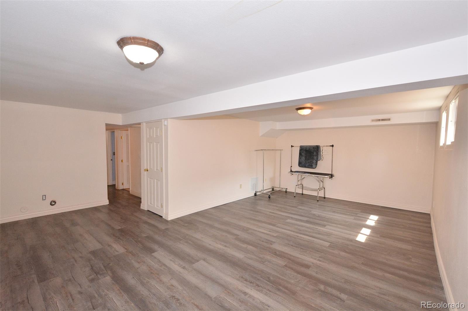MLS Image #16 for 647  red cliff road,colorado springs, Colorado