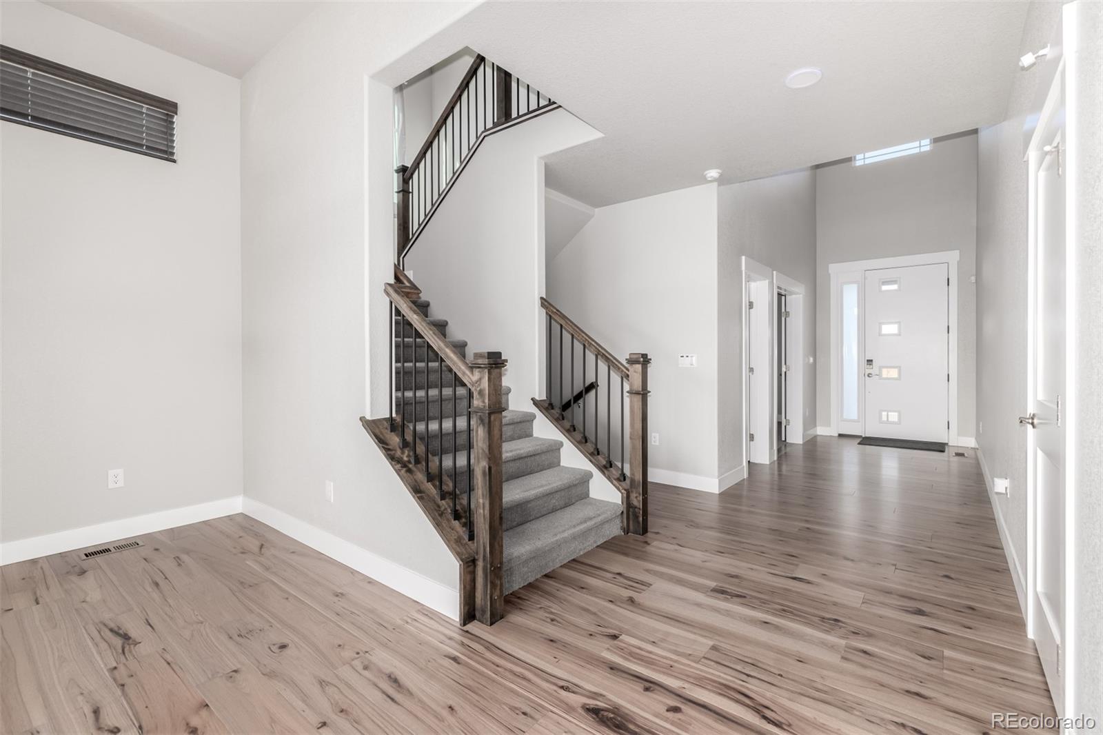 MLS Image #3 for 23814 e 36th place,aurora, Colorado